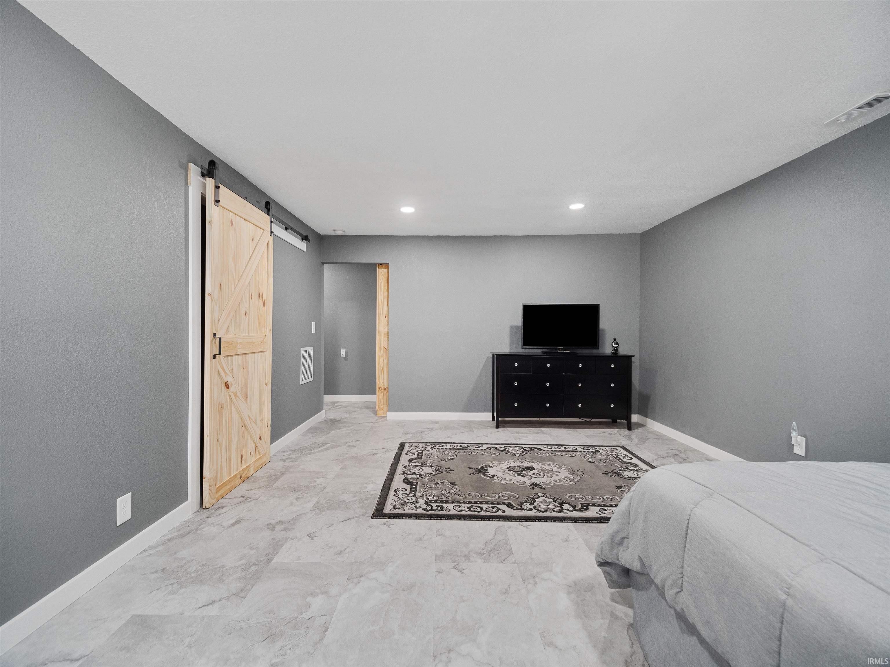 Photo 15 of 11920 Redding Drive