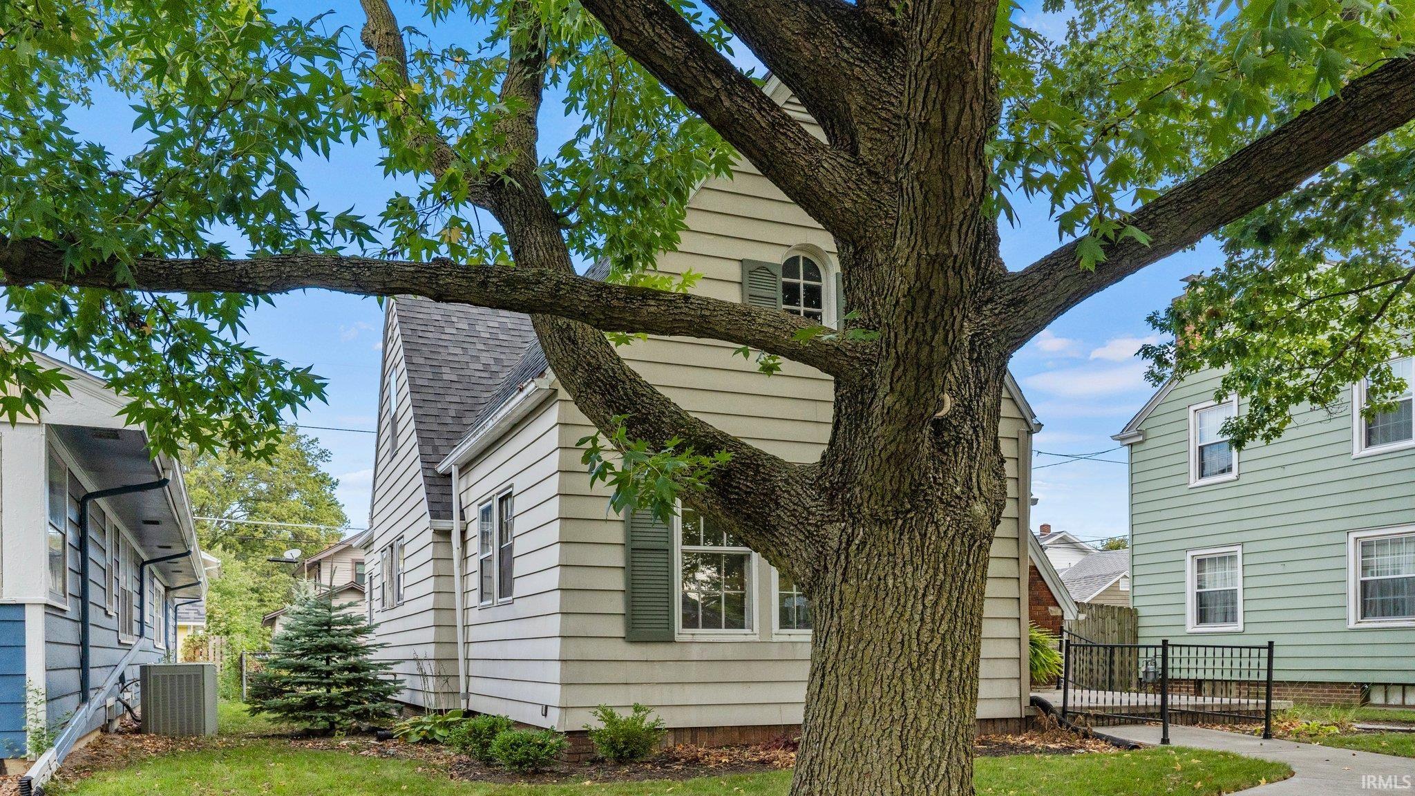 Photo 29 of 824 Prange Drive