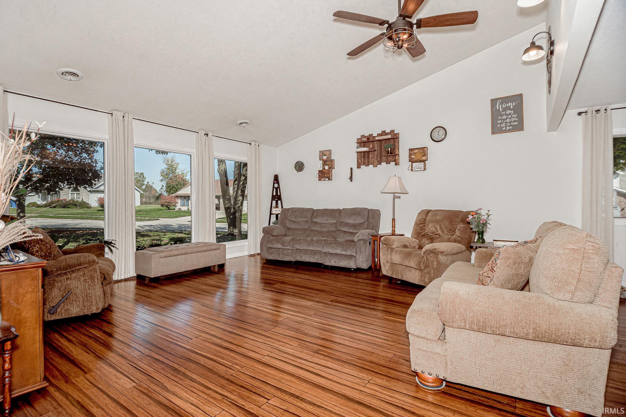 452 Bayview Court