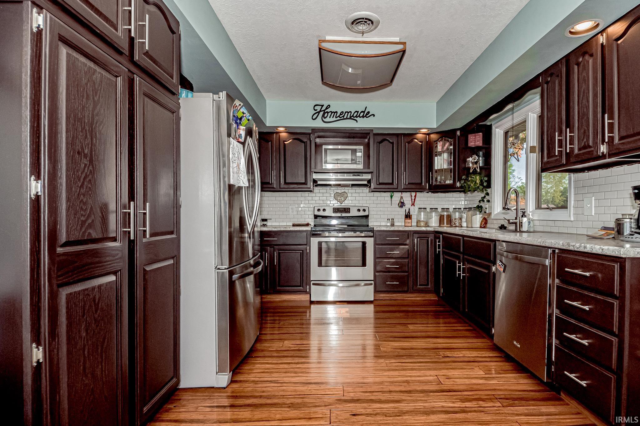 452 Bayview Court