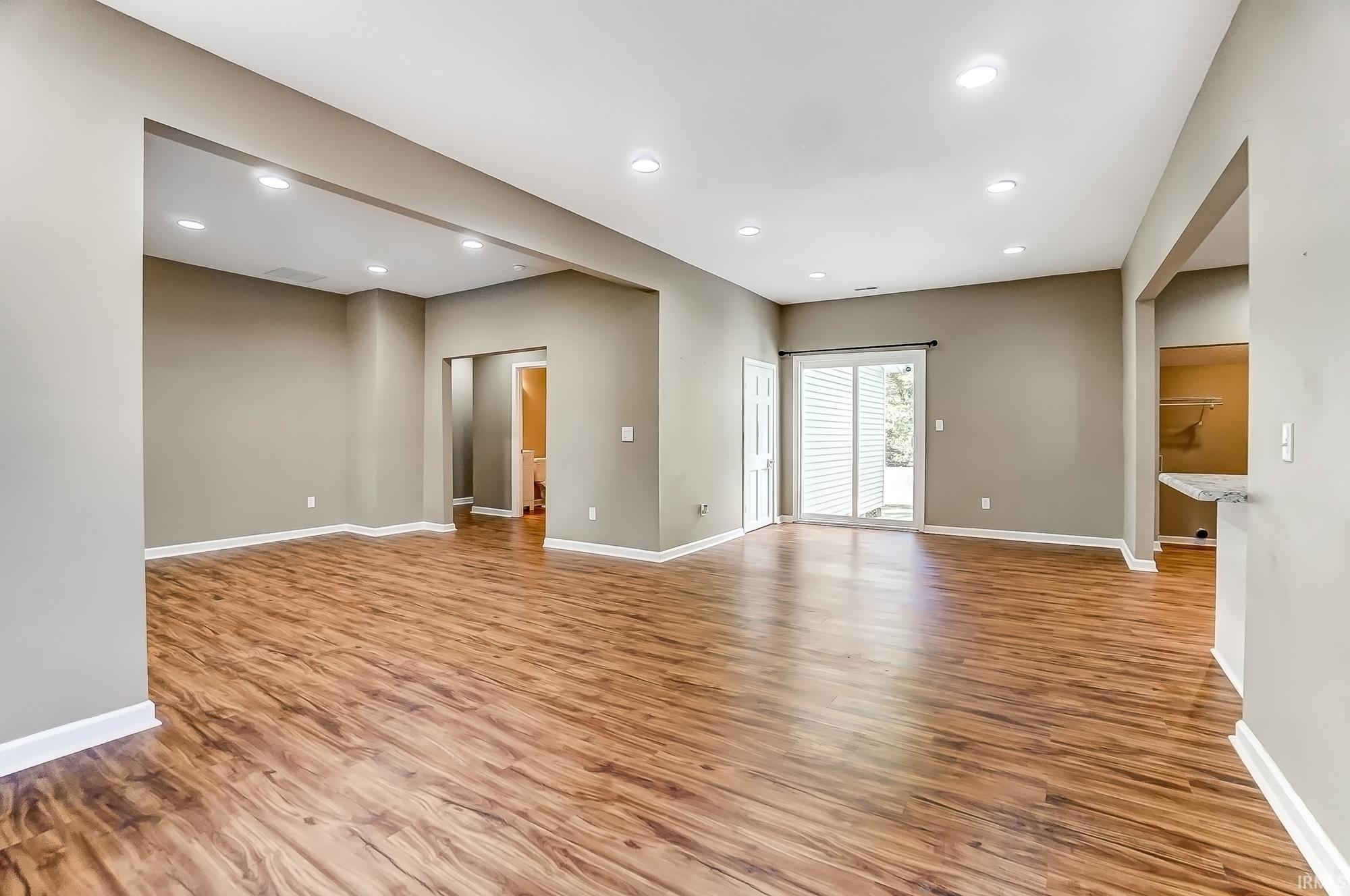 Photo 7 of 15623 Webster Street