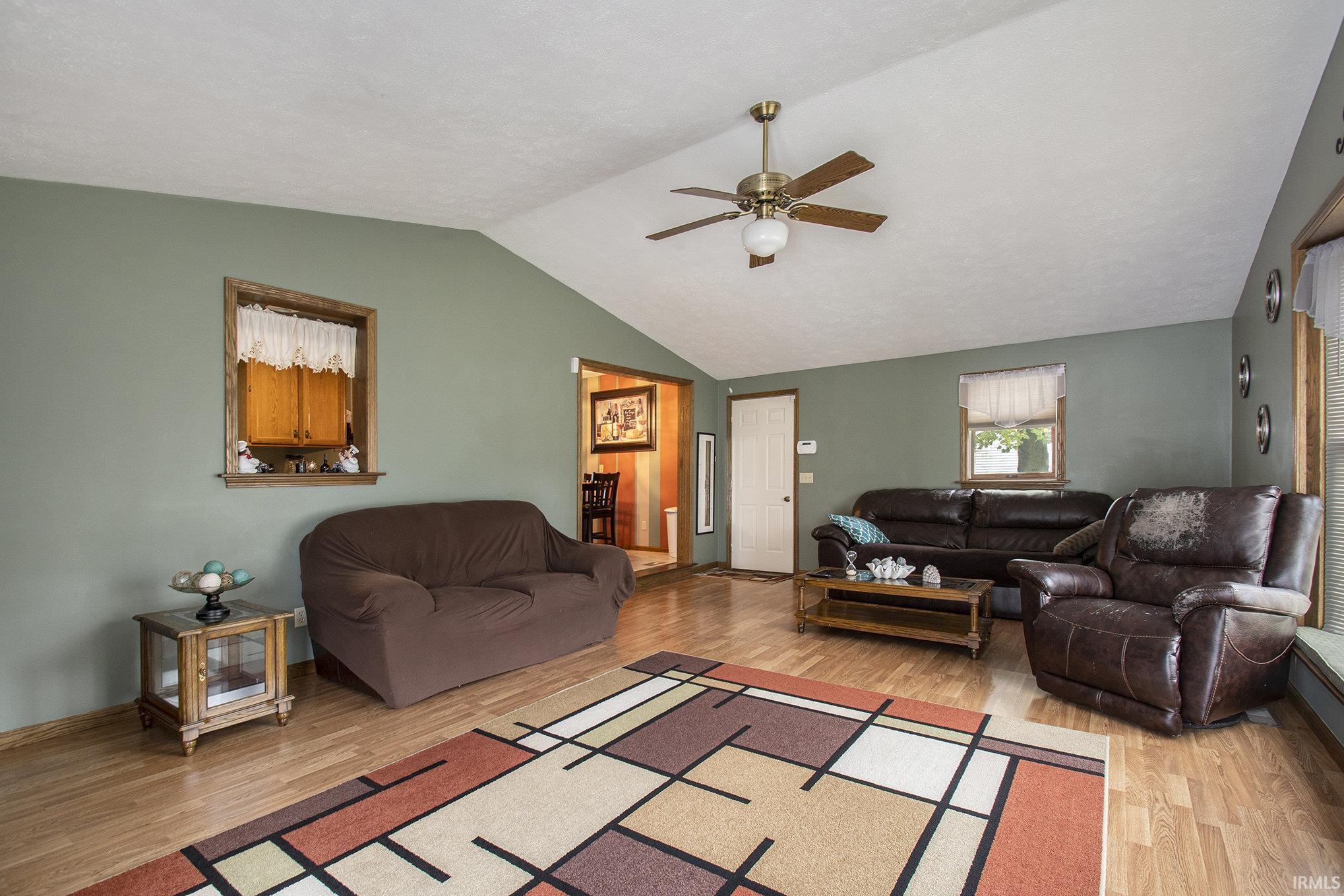 Photo 7 of 501 Hawthorne Drive