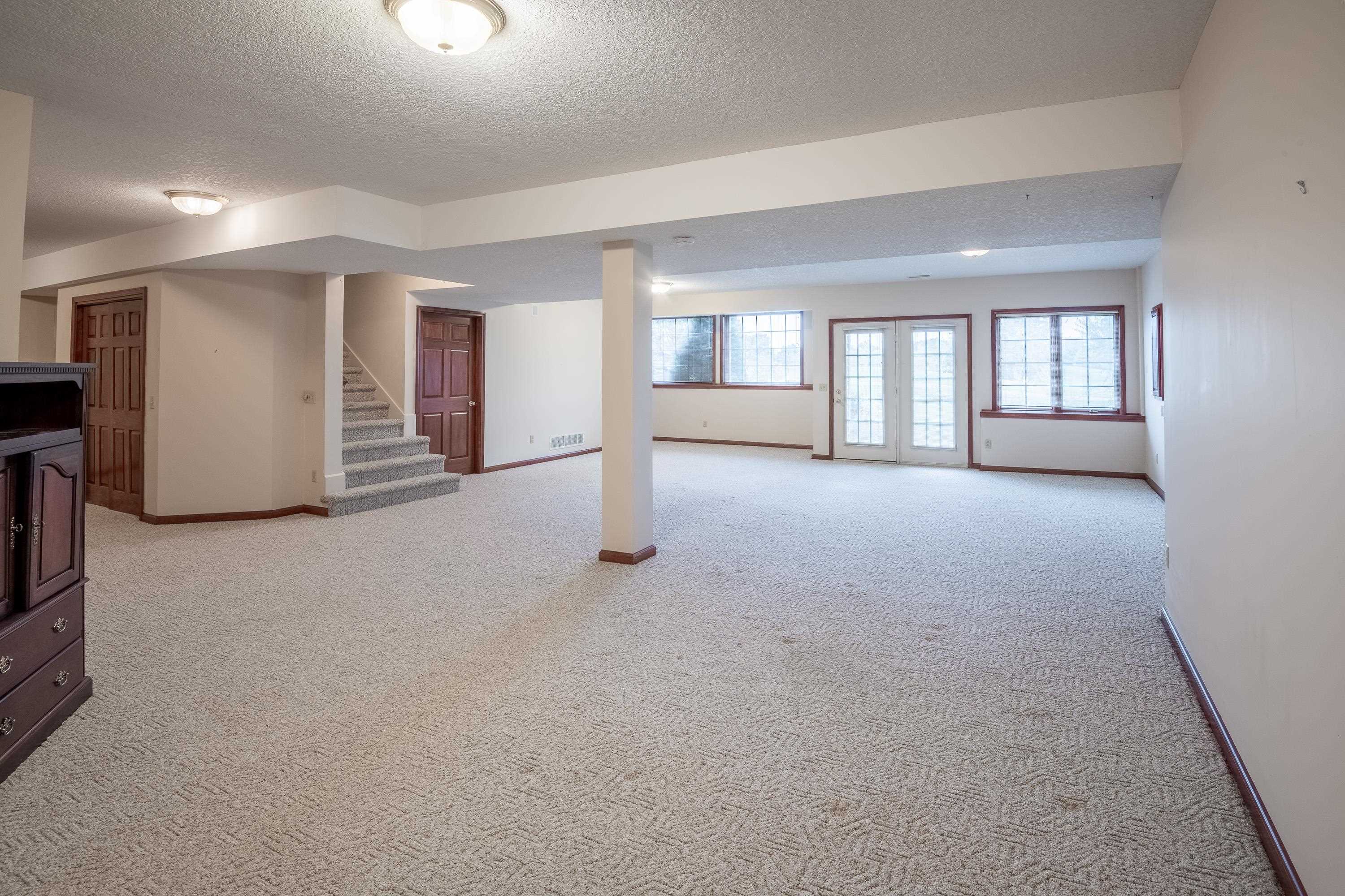 Photo 25 of 916 Red Bluff Drive