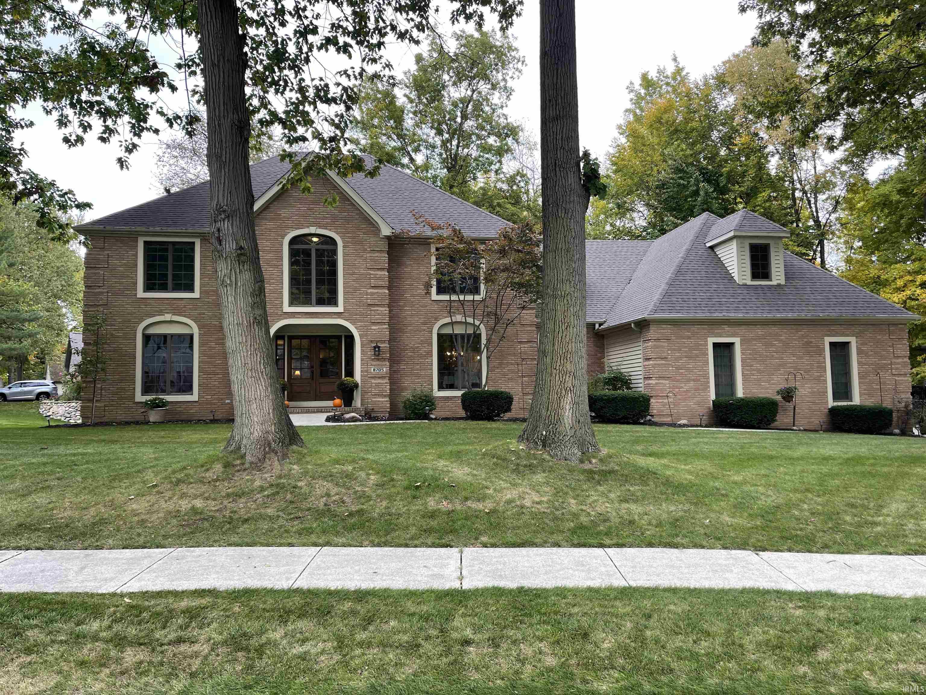 Photo 0 of 8705 Oakcliff Lane