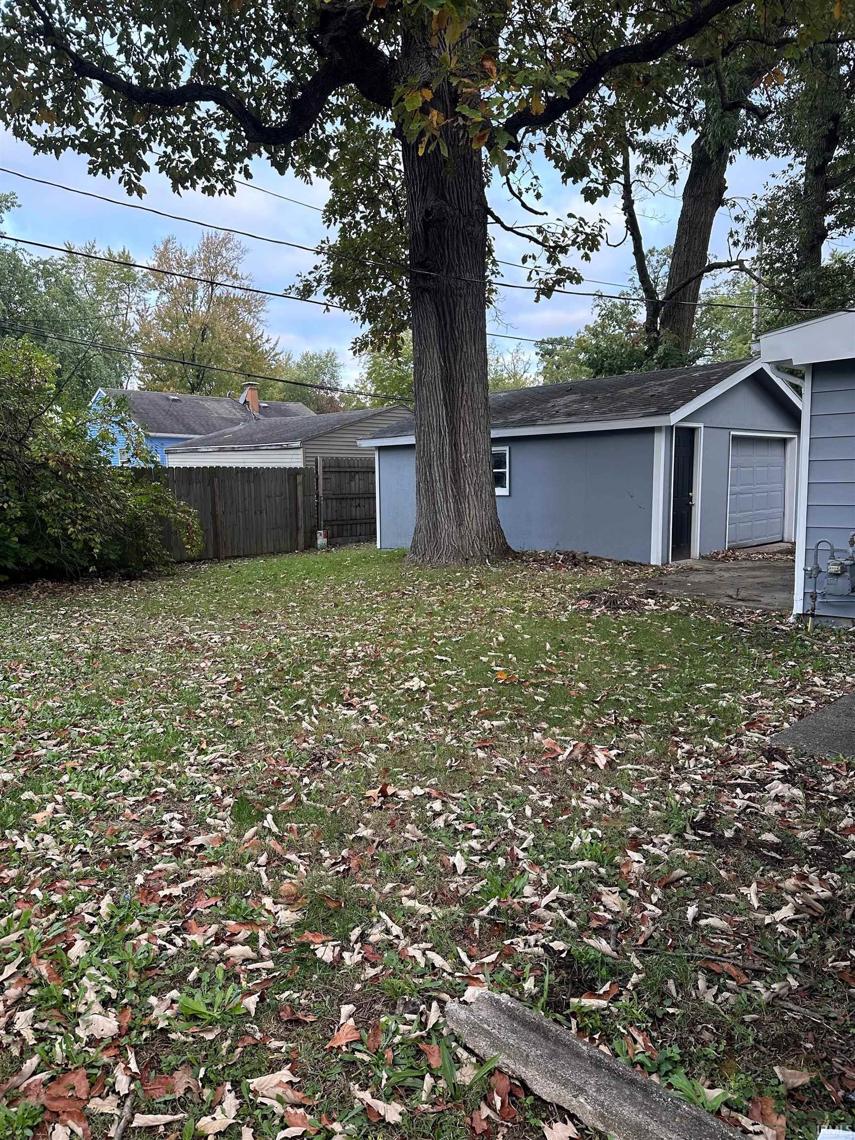 5102 Bowser Avenue North Eastern Group Realty