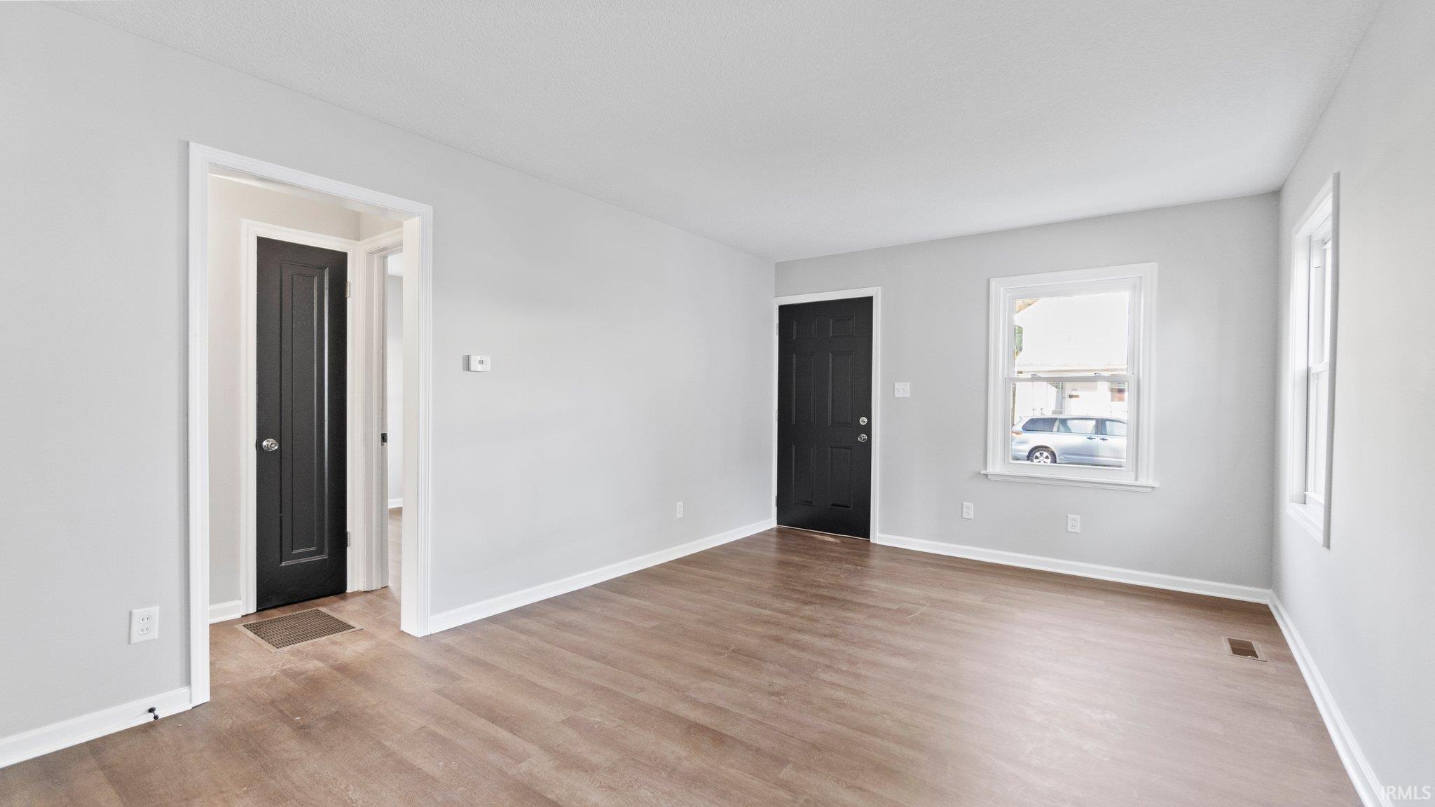 Photo 5 of 3525 Smith Street