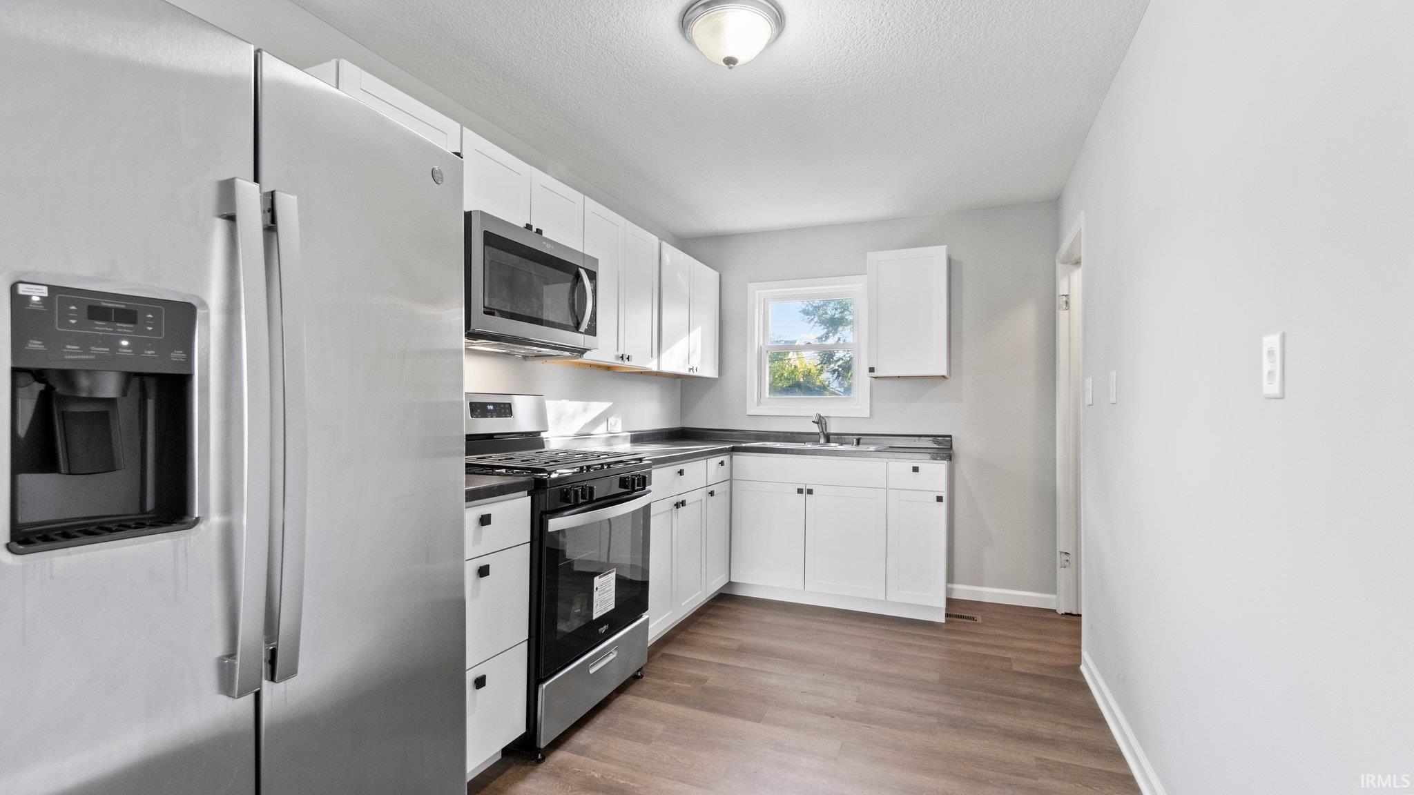 Photo 8 of 3525 Smith Street