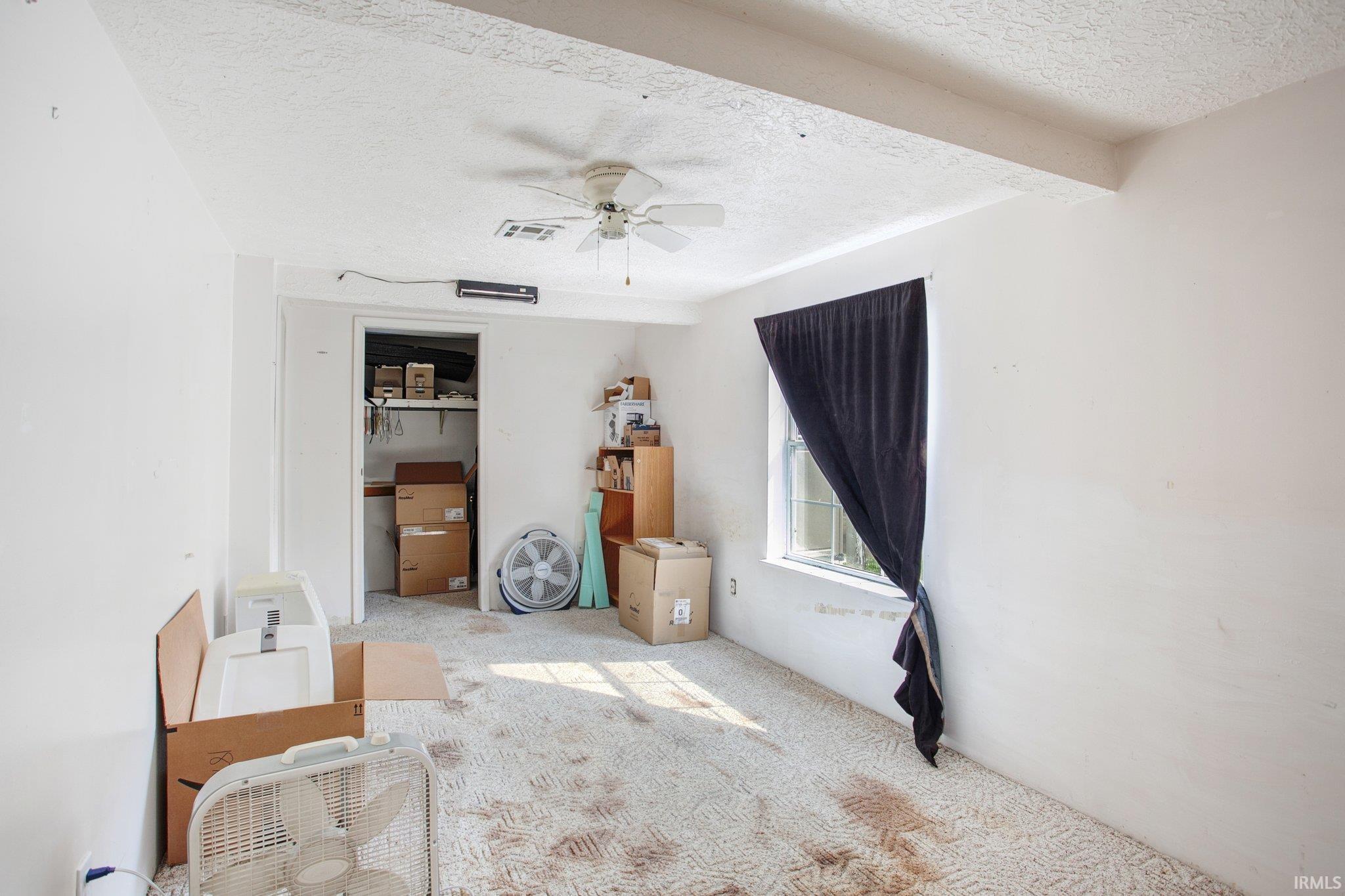 Photo 6 of 25543 N Park Avenue