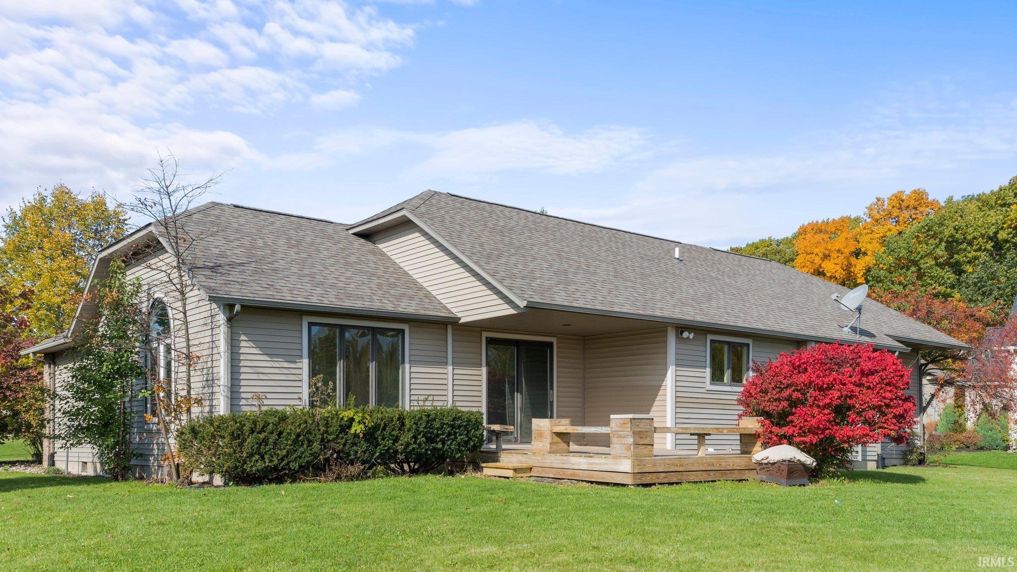 Photo 30 of 700 N Edgewood Lane