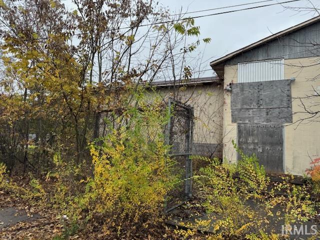 Photo 2 of 1413 W Indiana Avenue