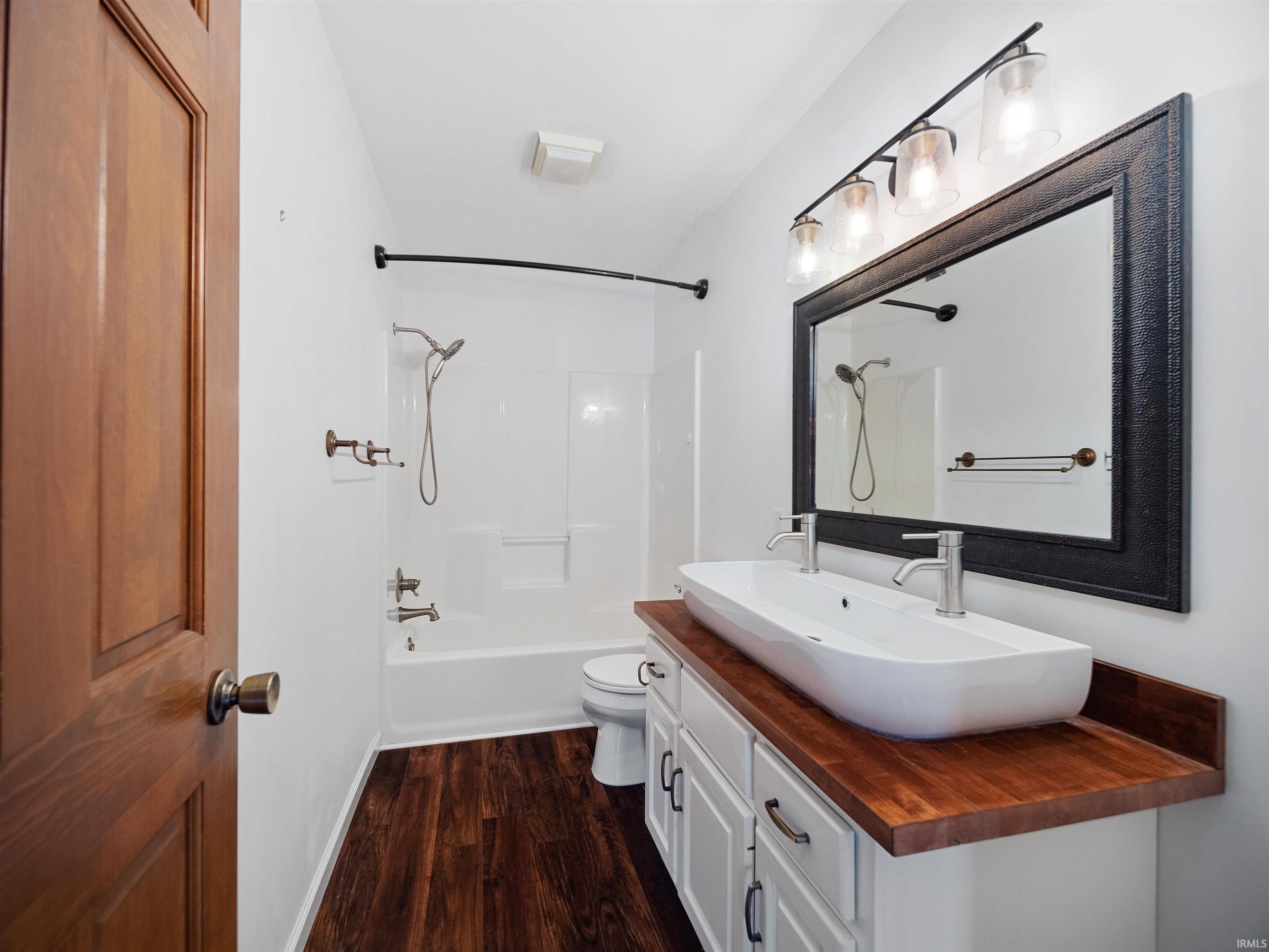 Photo 25 of 1825 Thicket Court
