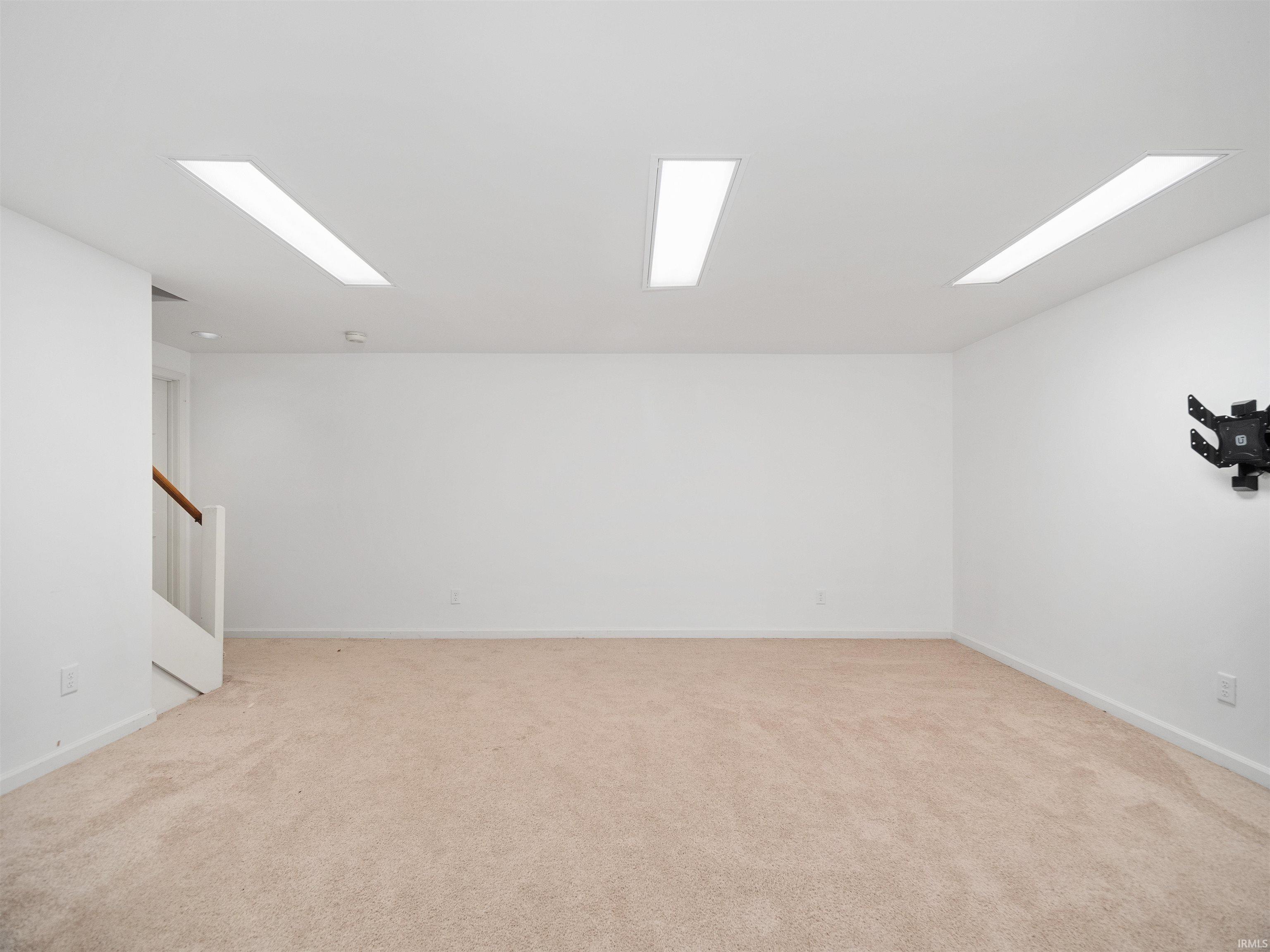 Photo 32 of 1825 Thicket Court