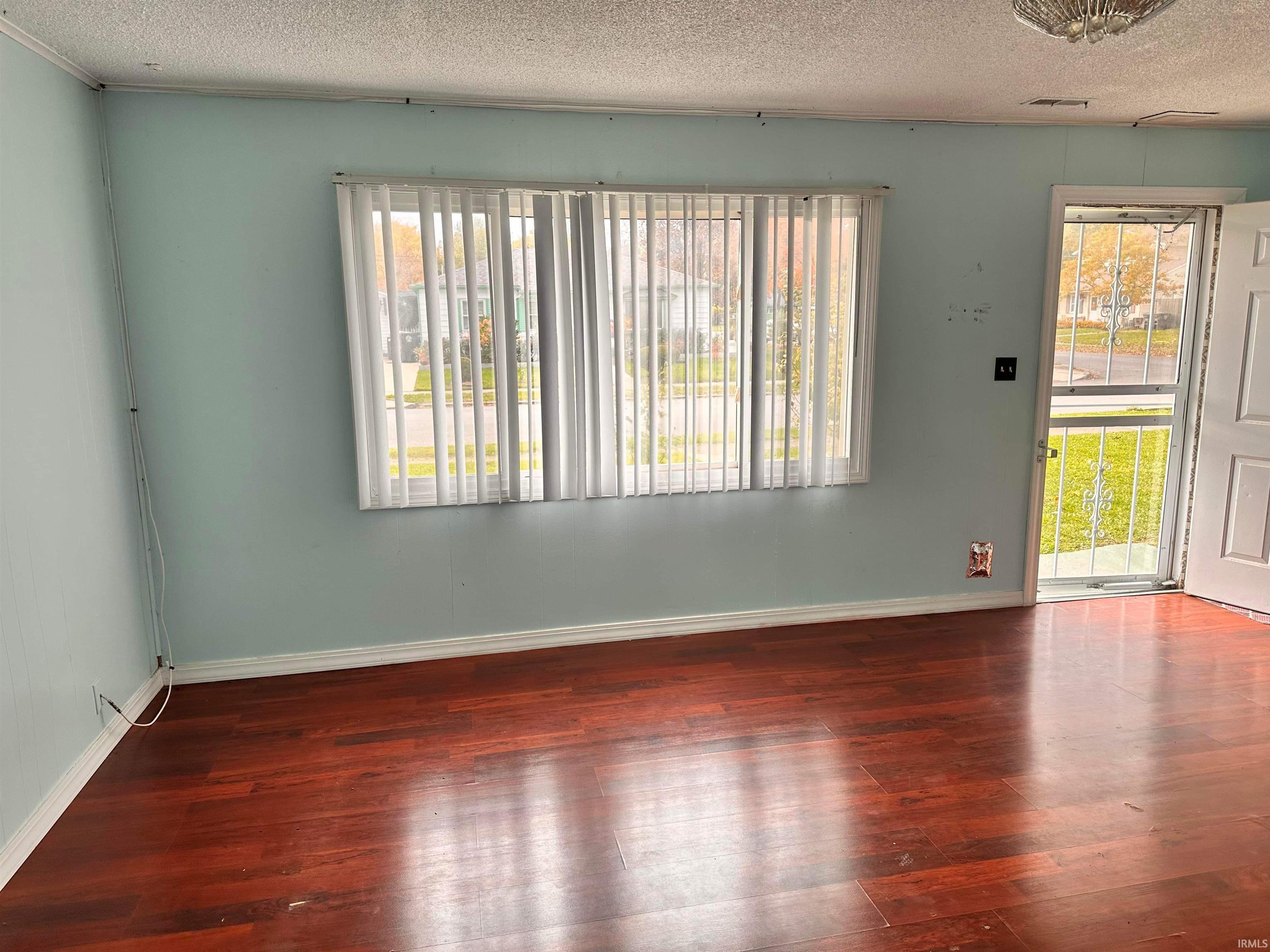 Photo 14 of 5201 Lillie Street