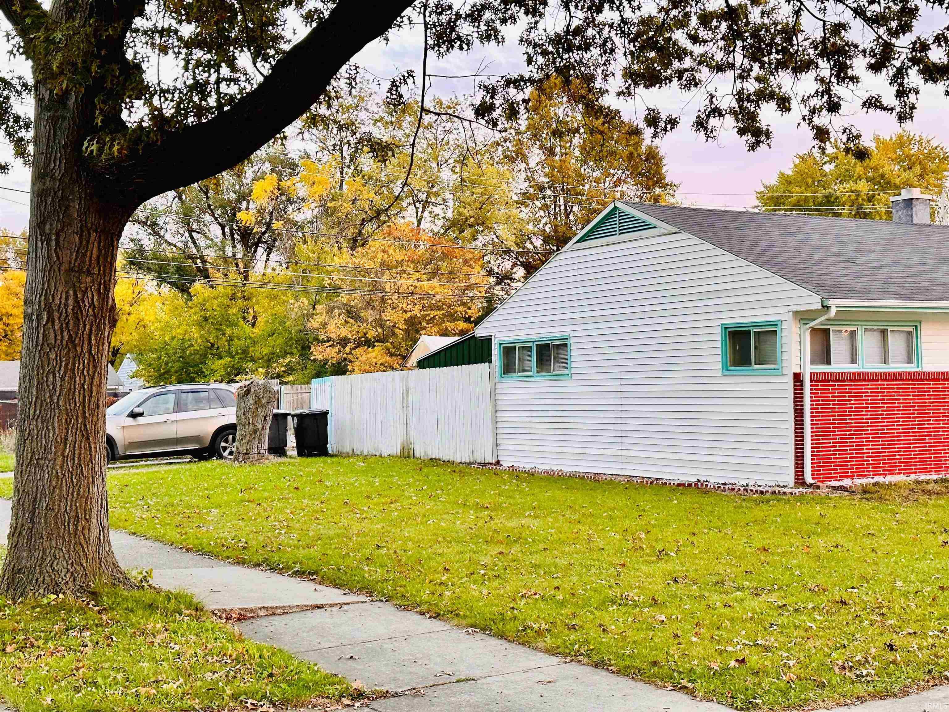 Photo 5 of 5201 Lillie Street