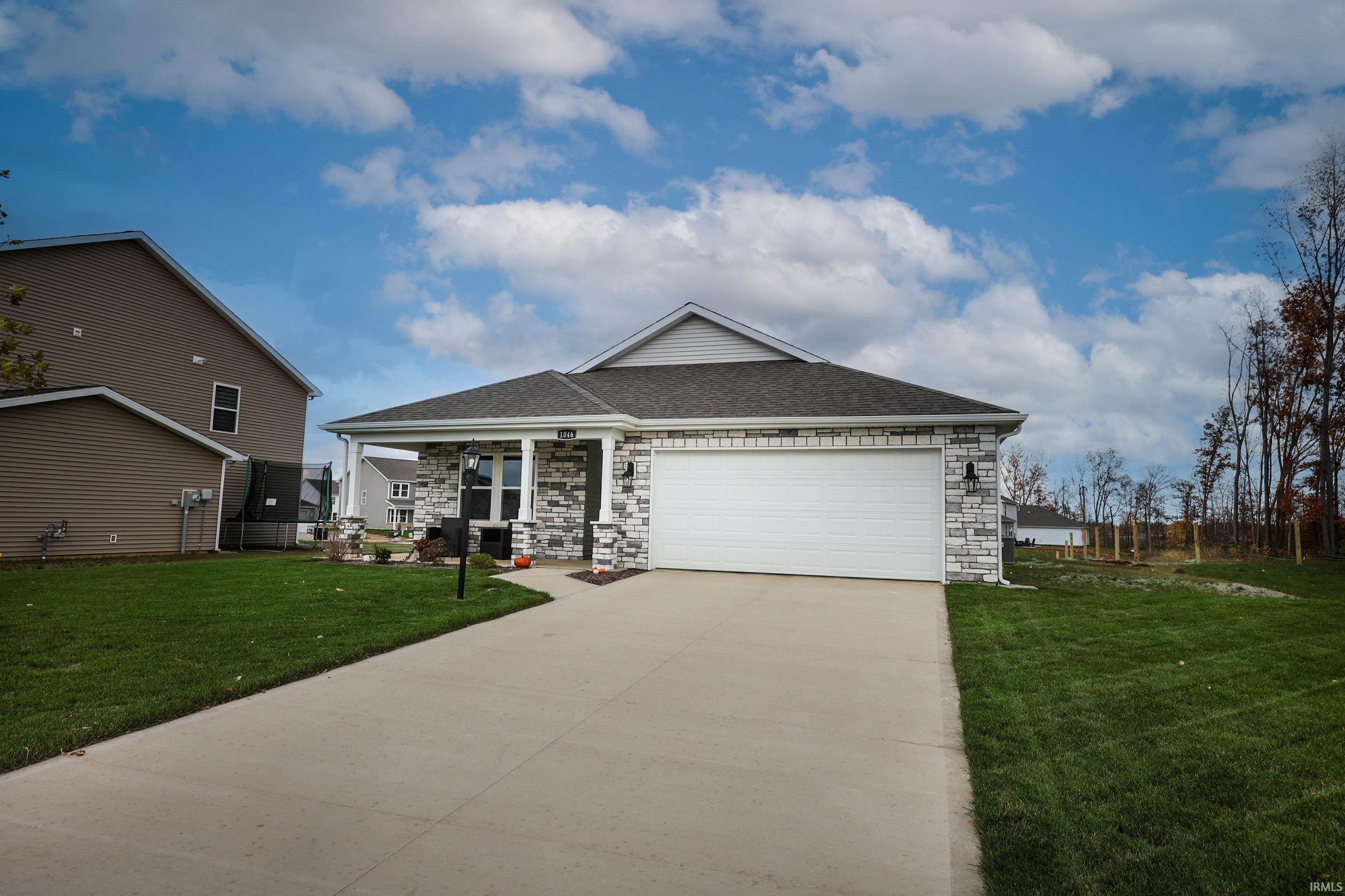 Photo 32 of 1046 Livingston Lakes Way