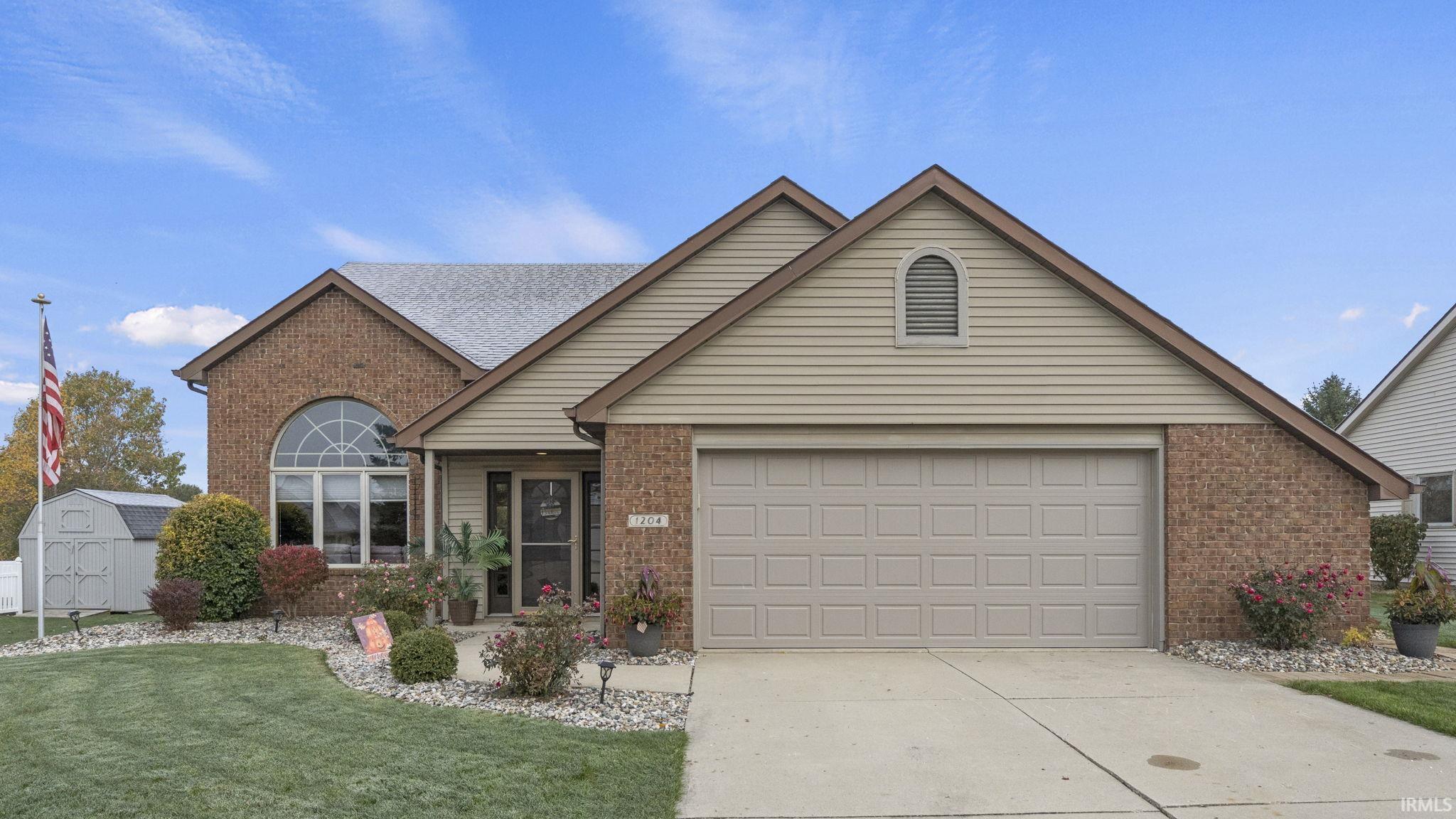 Sold 1204 Ashwood Drive, Auburn, IN 46706 MLS 202339783