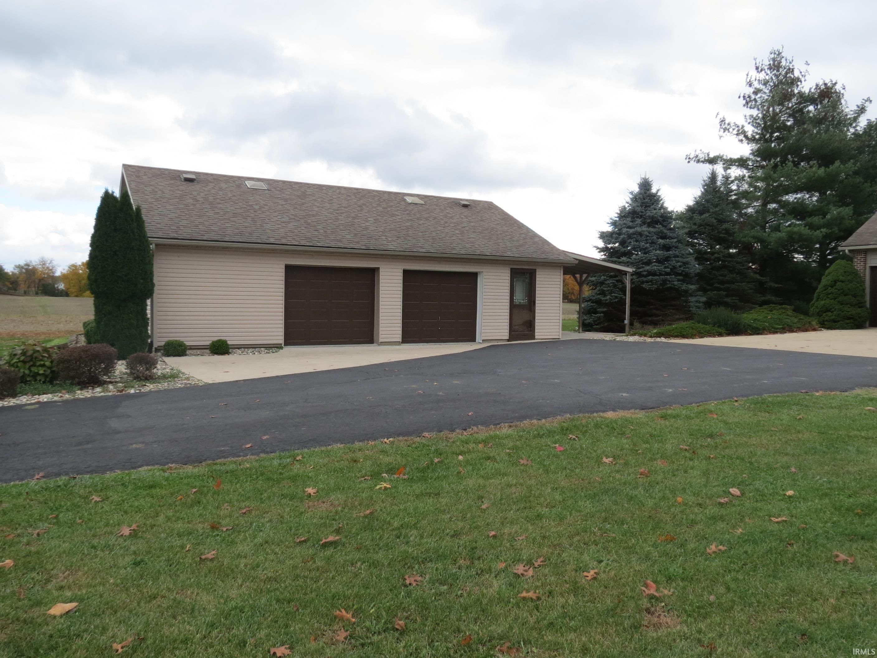 Photo 1 of 4606 E 1100 N Road