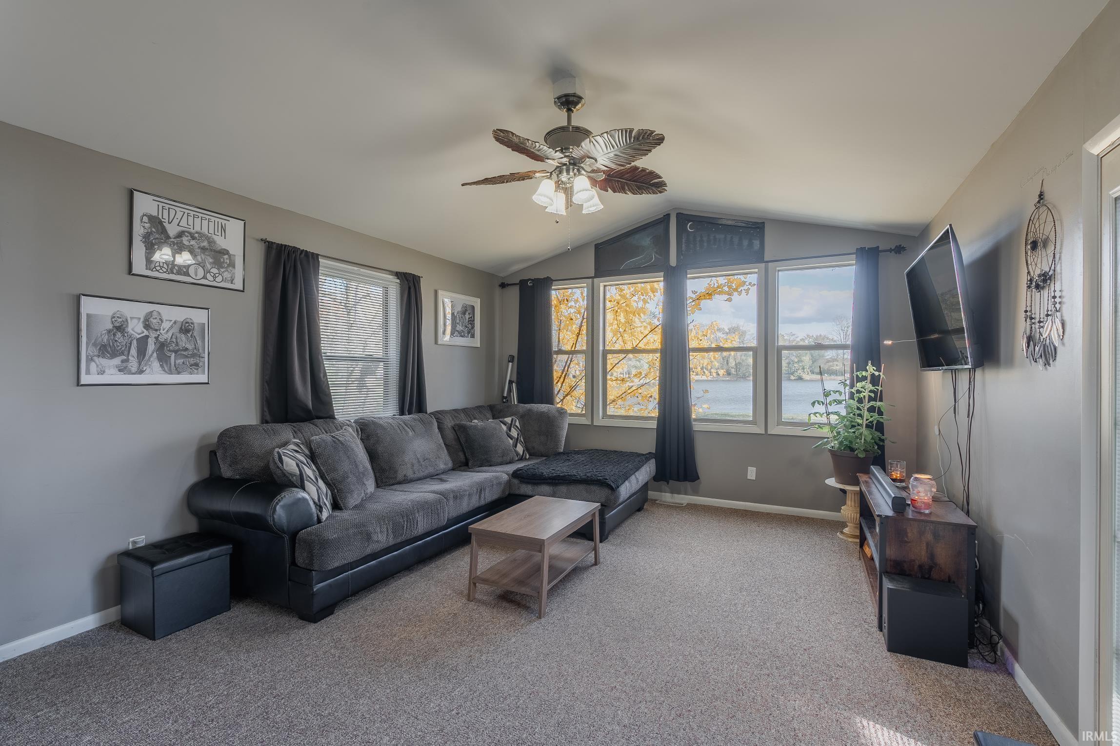 Photo 6 of 706 Ross Avenue