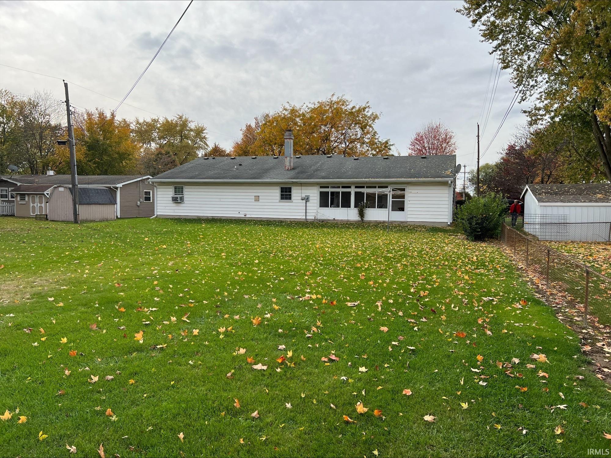 Photo 2 of 401 Rustic Lane