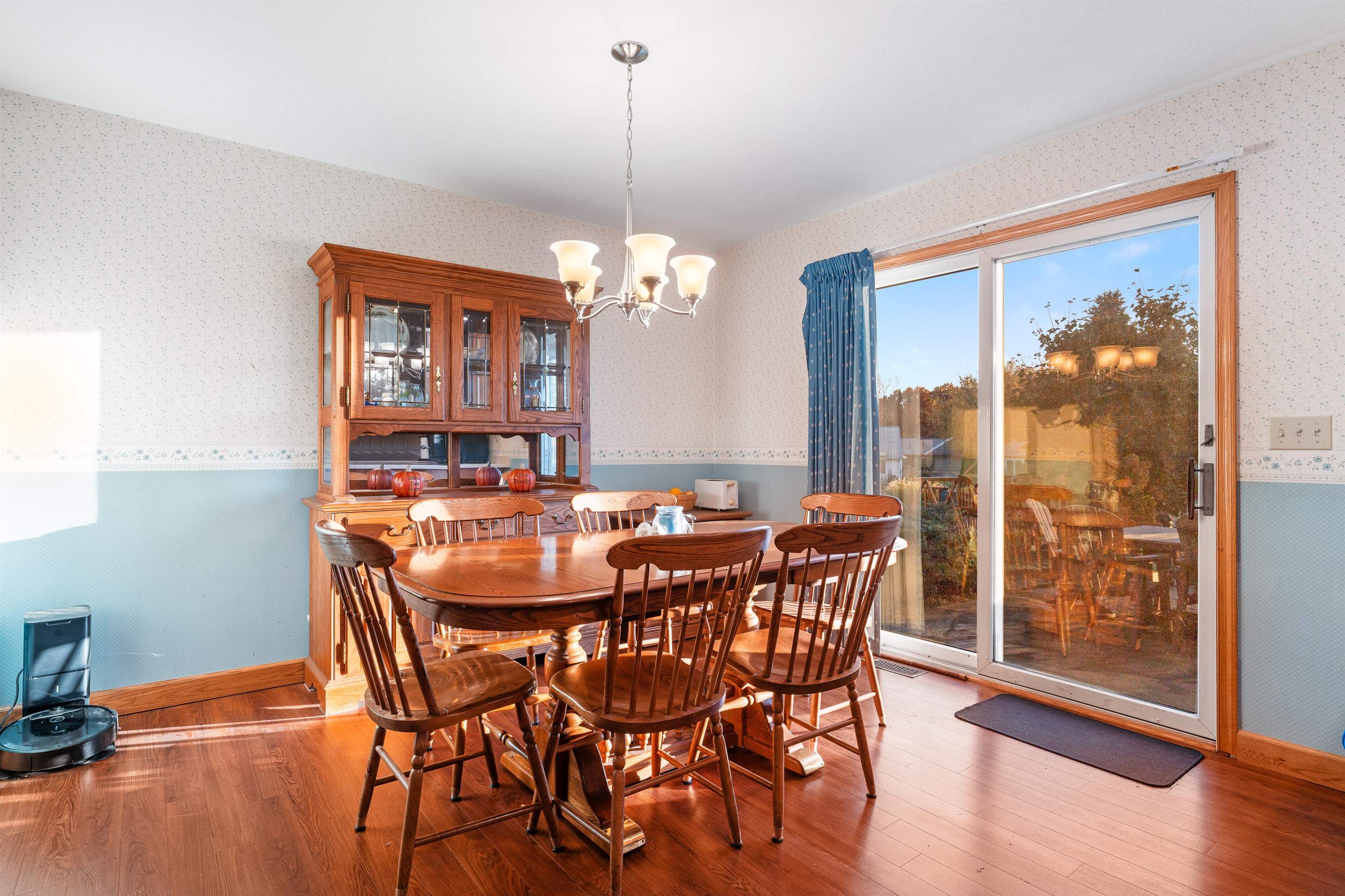 Photo 10 of 849 Lydia Drive
