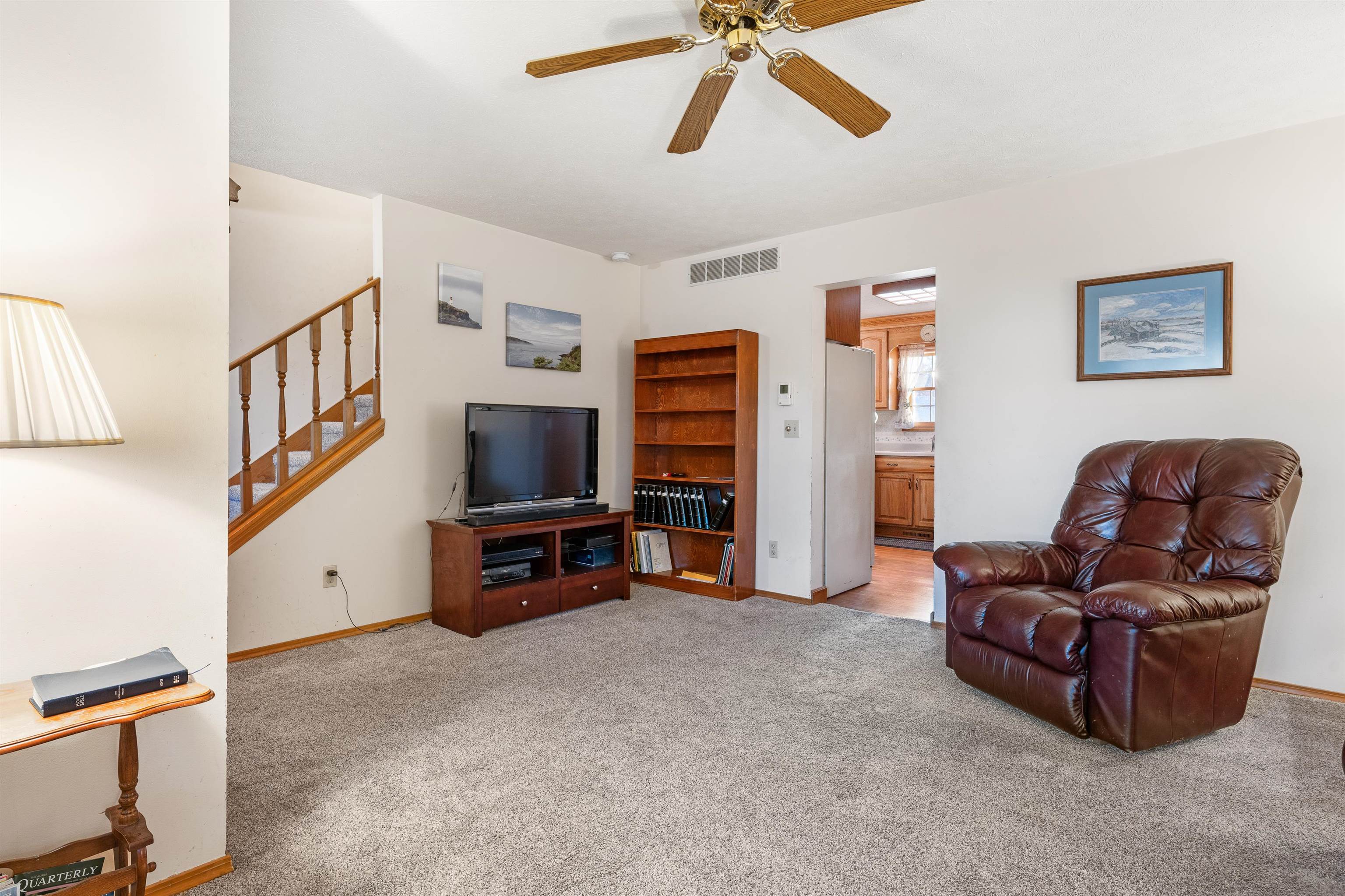 Photo 5 of 849 Lydia Drive