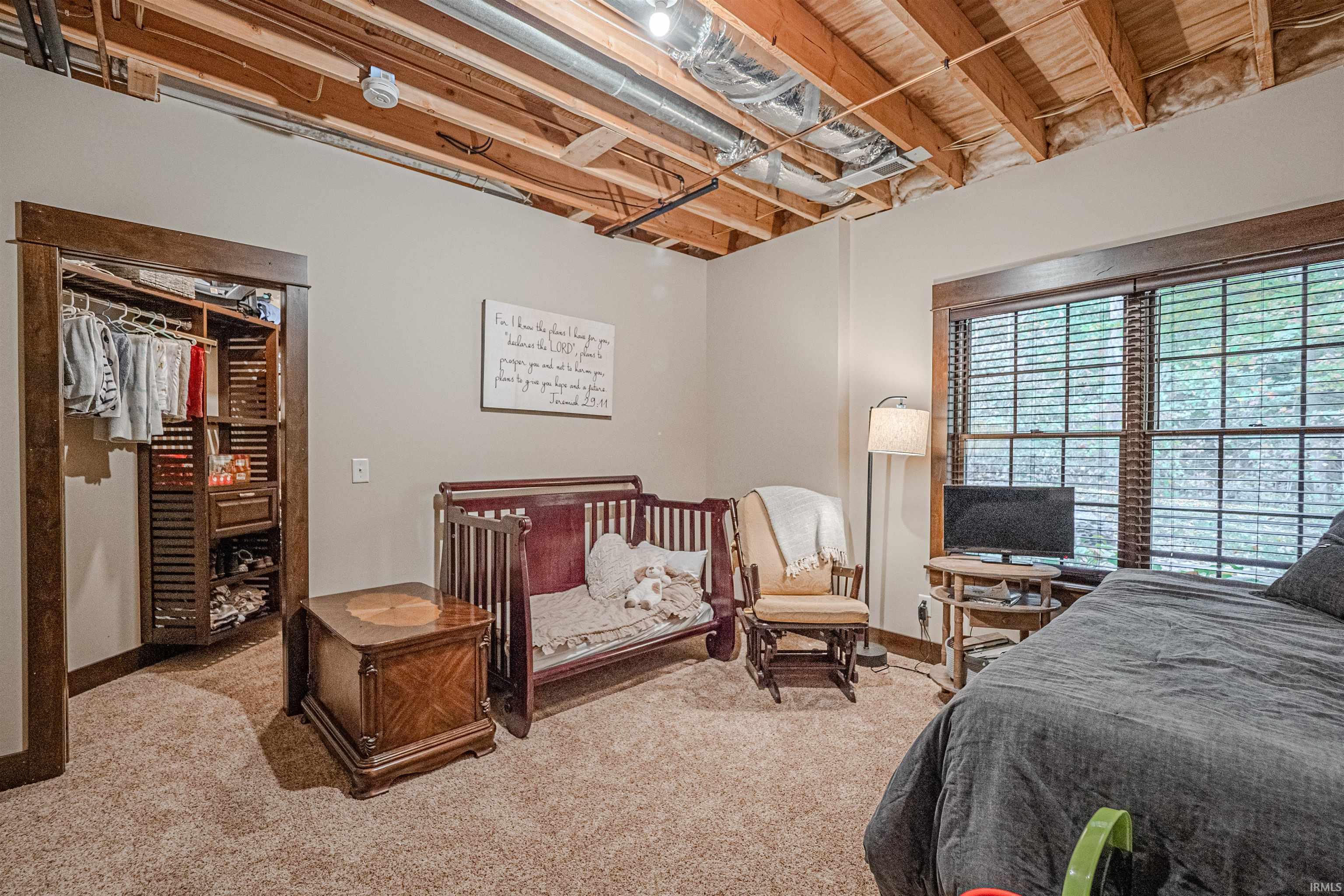 New Harmony Real Estate 1800 Old Evansville Road IN 47631 669,000 202340486