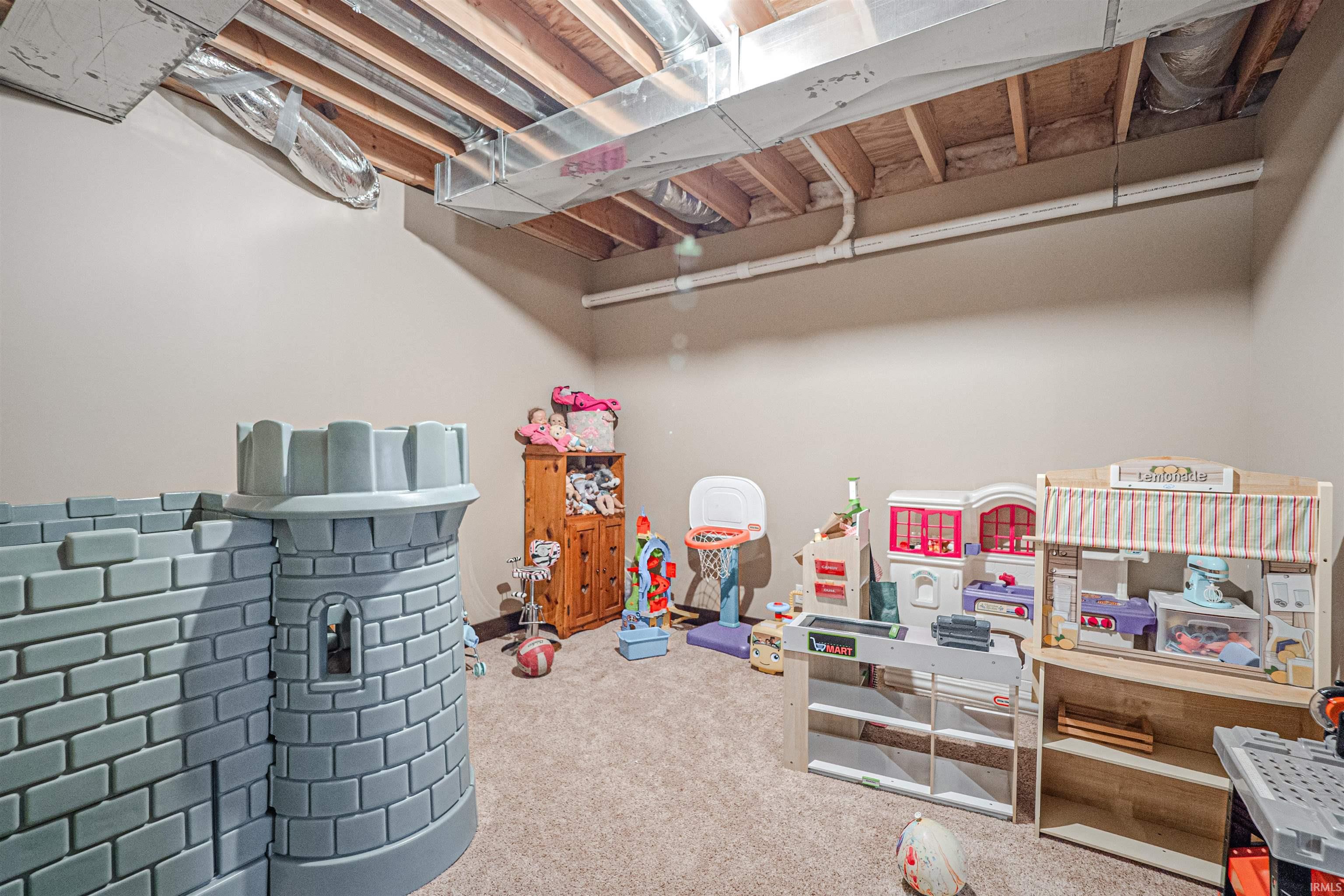 New Harmony Real Estate 1800 Old Evansville Road IN 47631 669,000 202340486