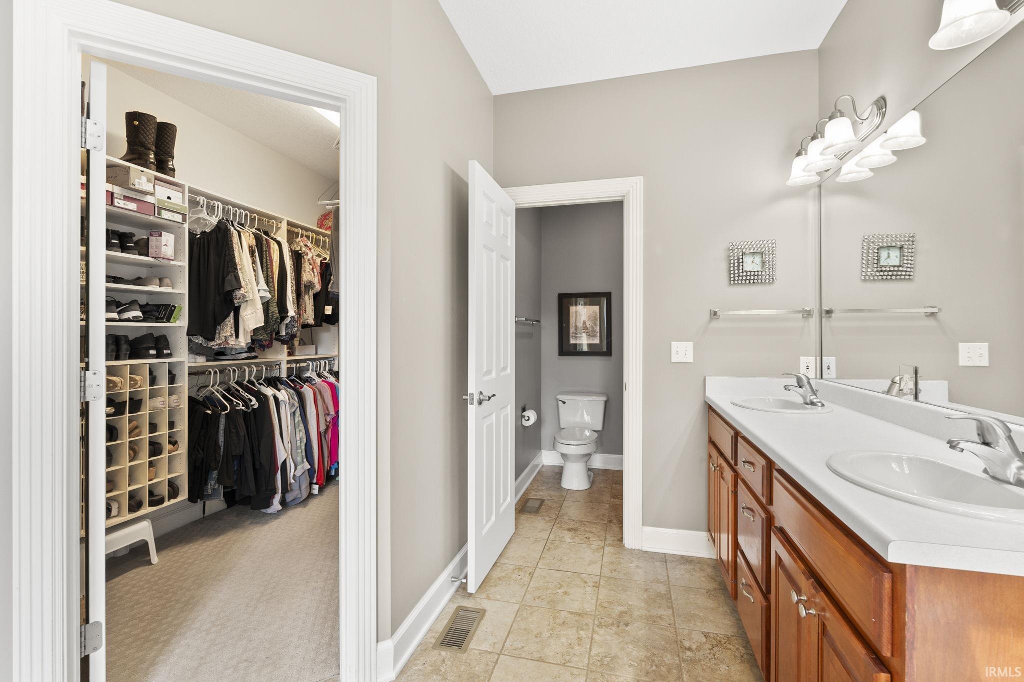 Photo 18 of 11410 Linden Grove Drive