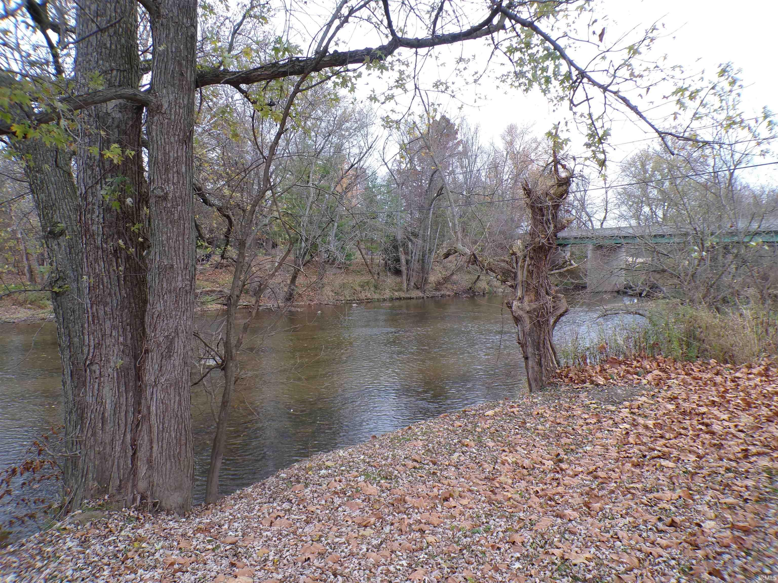 Photo 6 of 12 W Lakeside Drive