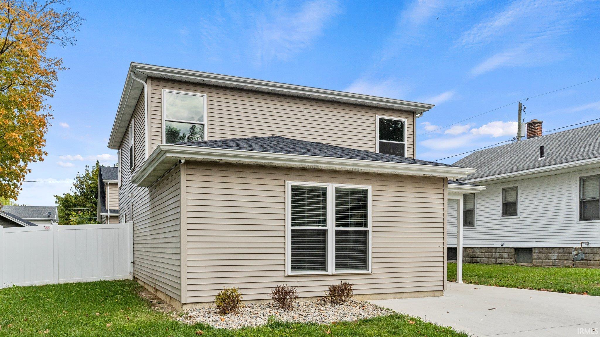 Photo 1 of 320 Kinsmoor Avenue