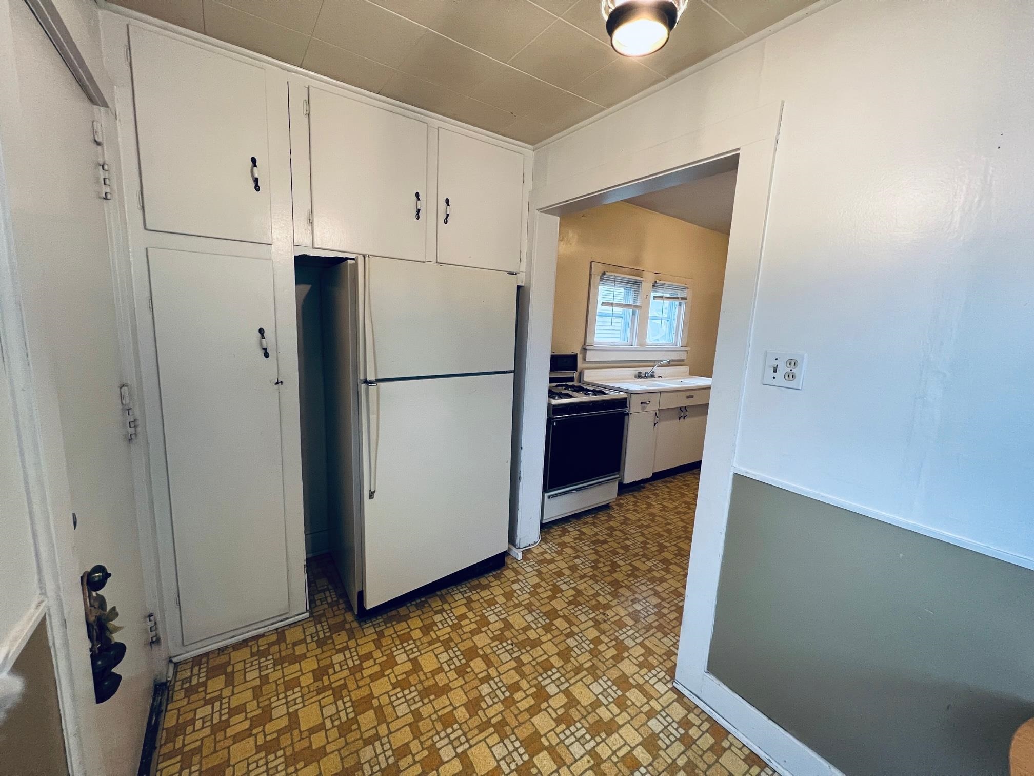 Photo 10 of 2529 N Anthony Boulevard