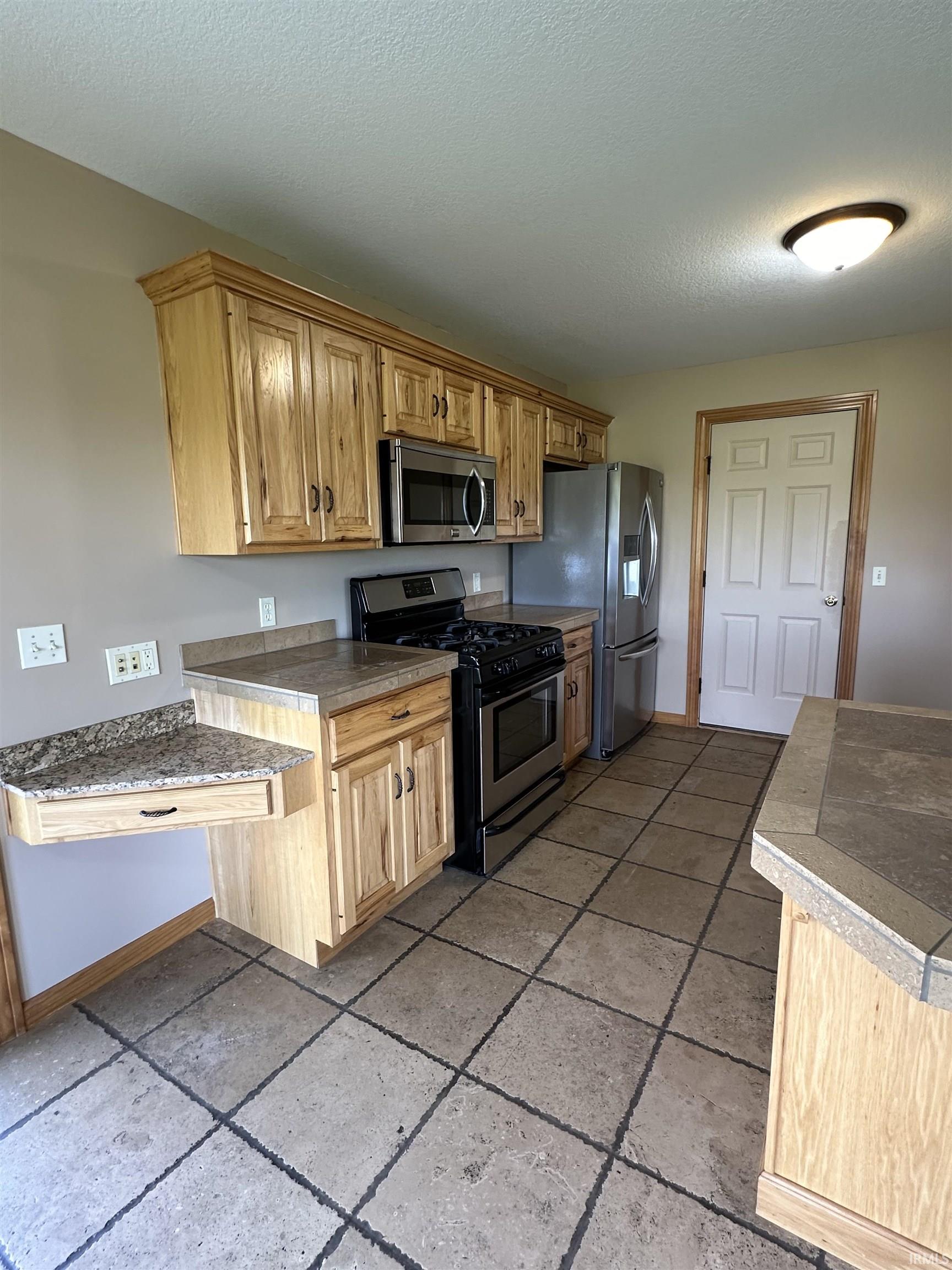 Photo 11 of 17703 Bishop Road