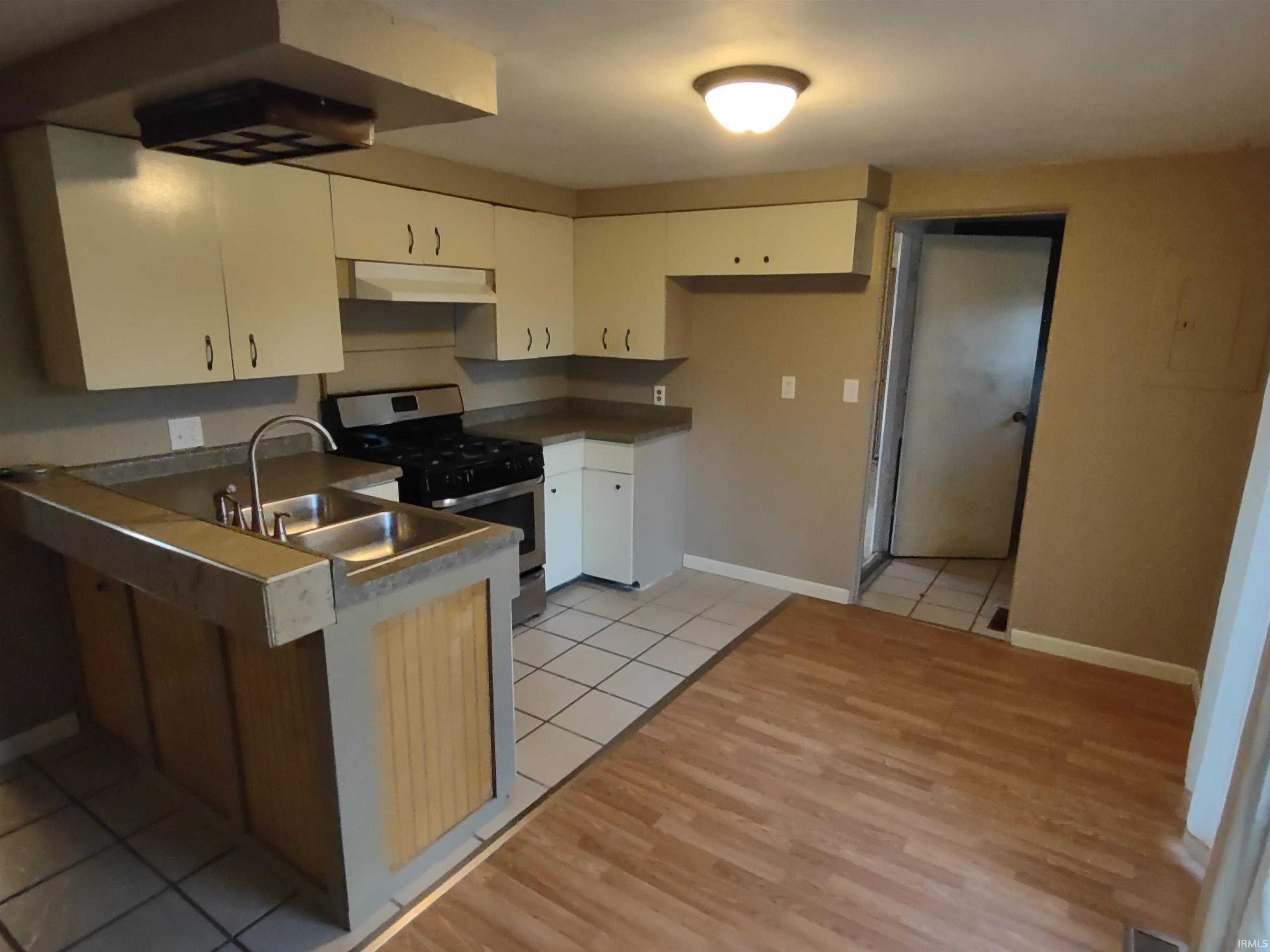 Photo 7 of 7140 Denise Drive