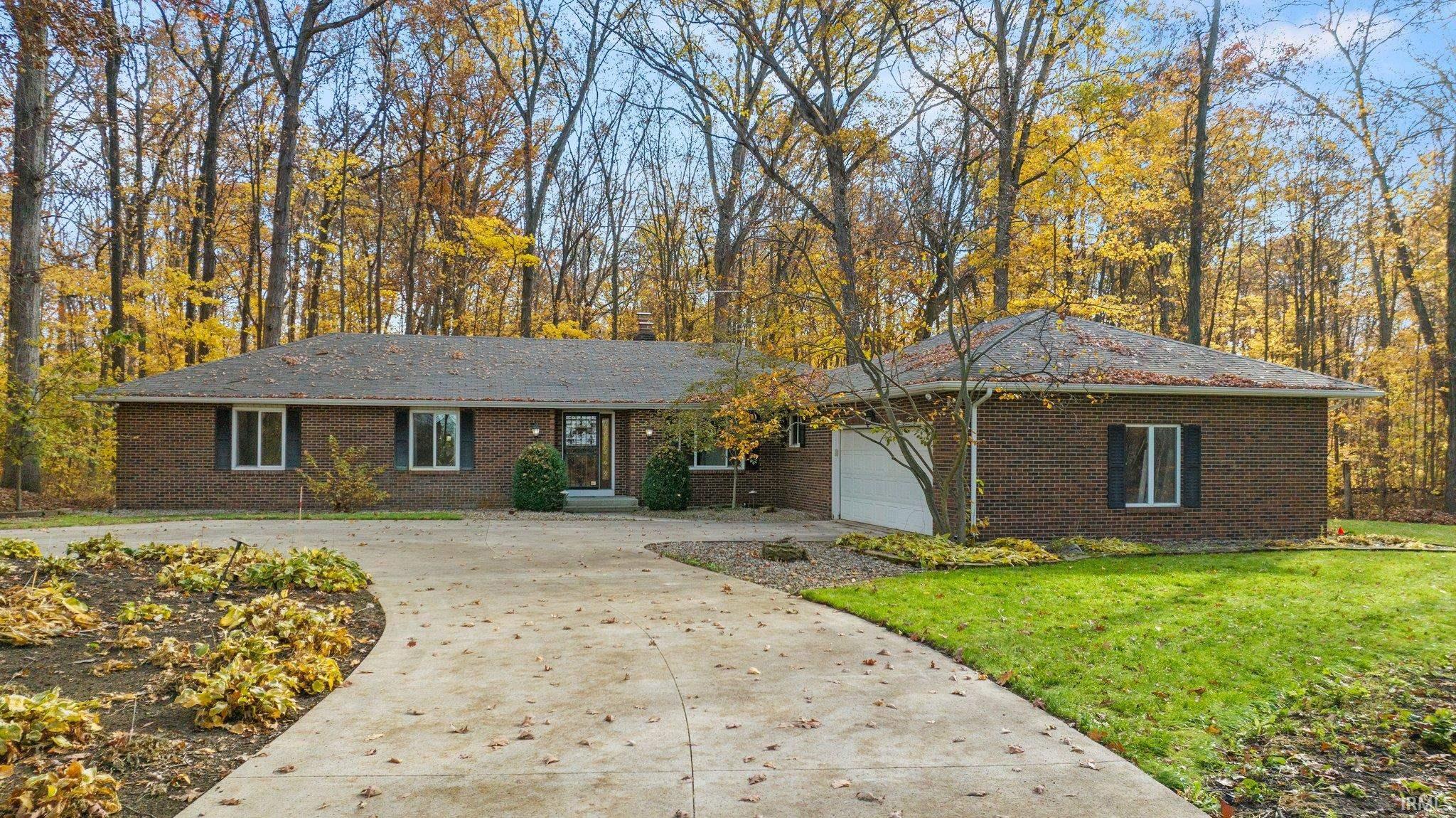Photo 2 of 16302 Amstutz Road