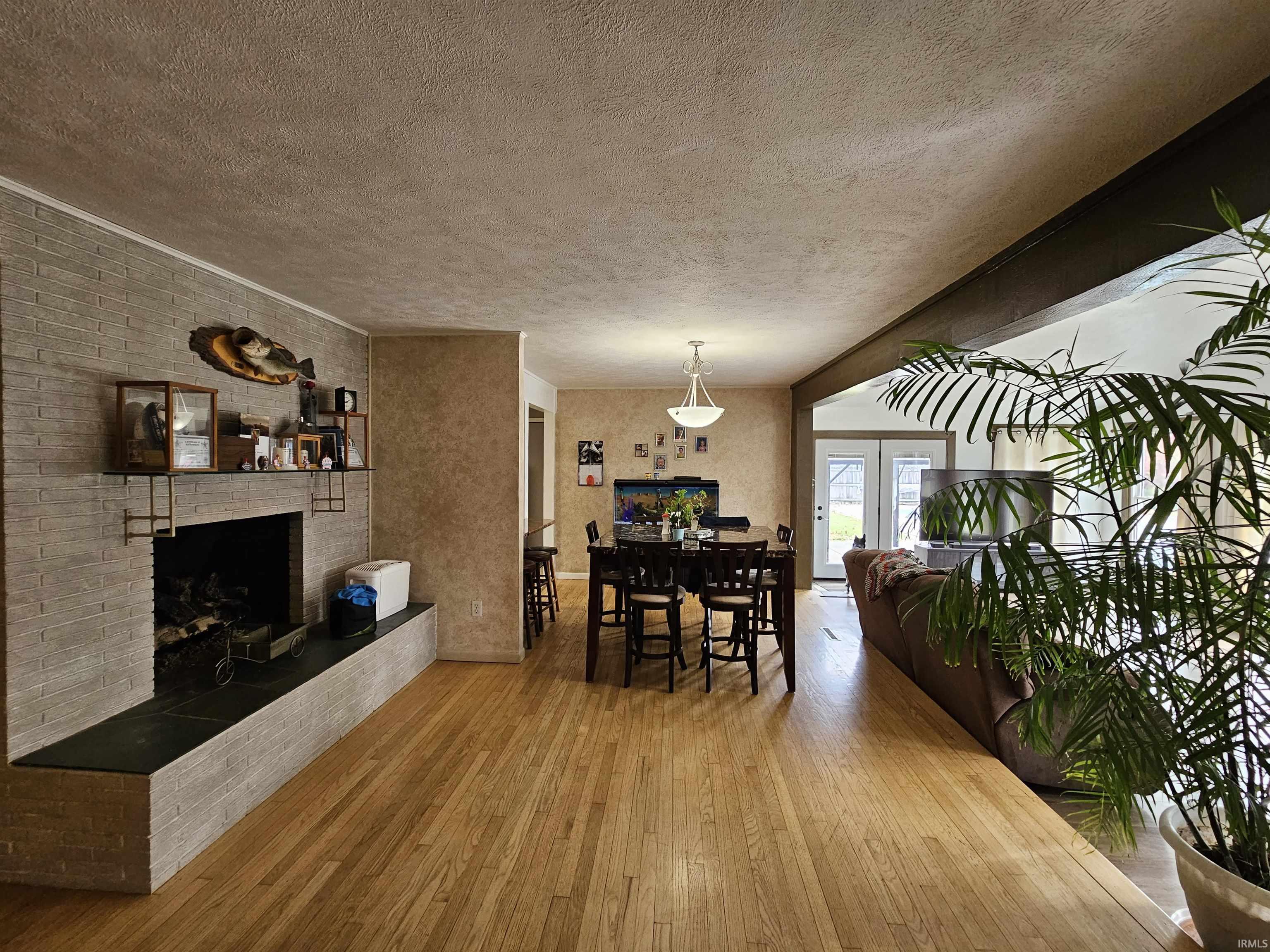 Photo 11 of 2925 Neff Street