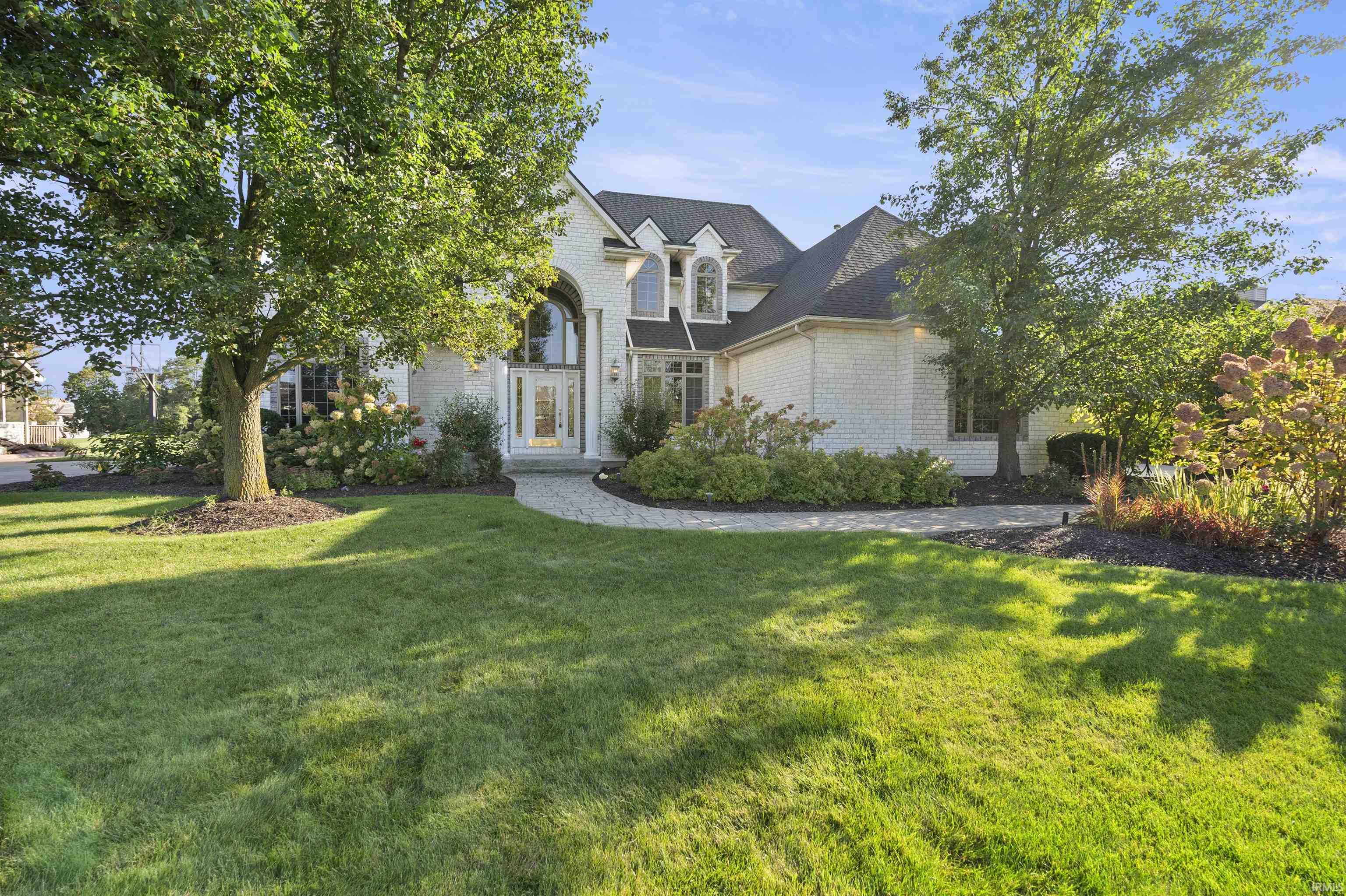 Photo 0 of 11929 Crossway Drive