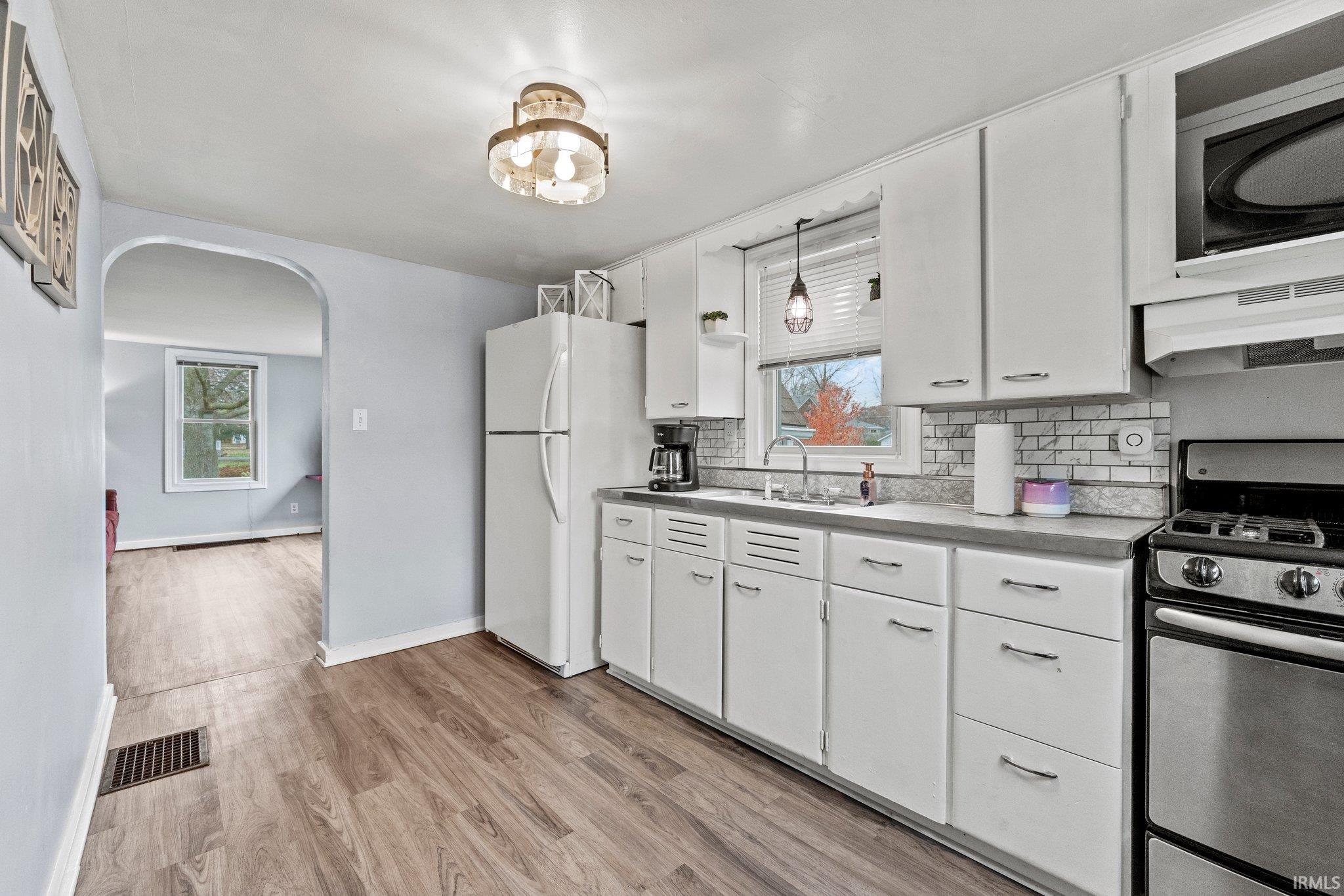 Photo 13 of 755 Himes Street