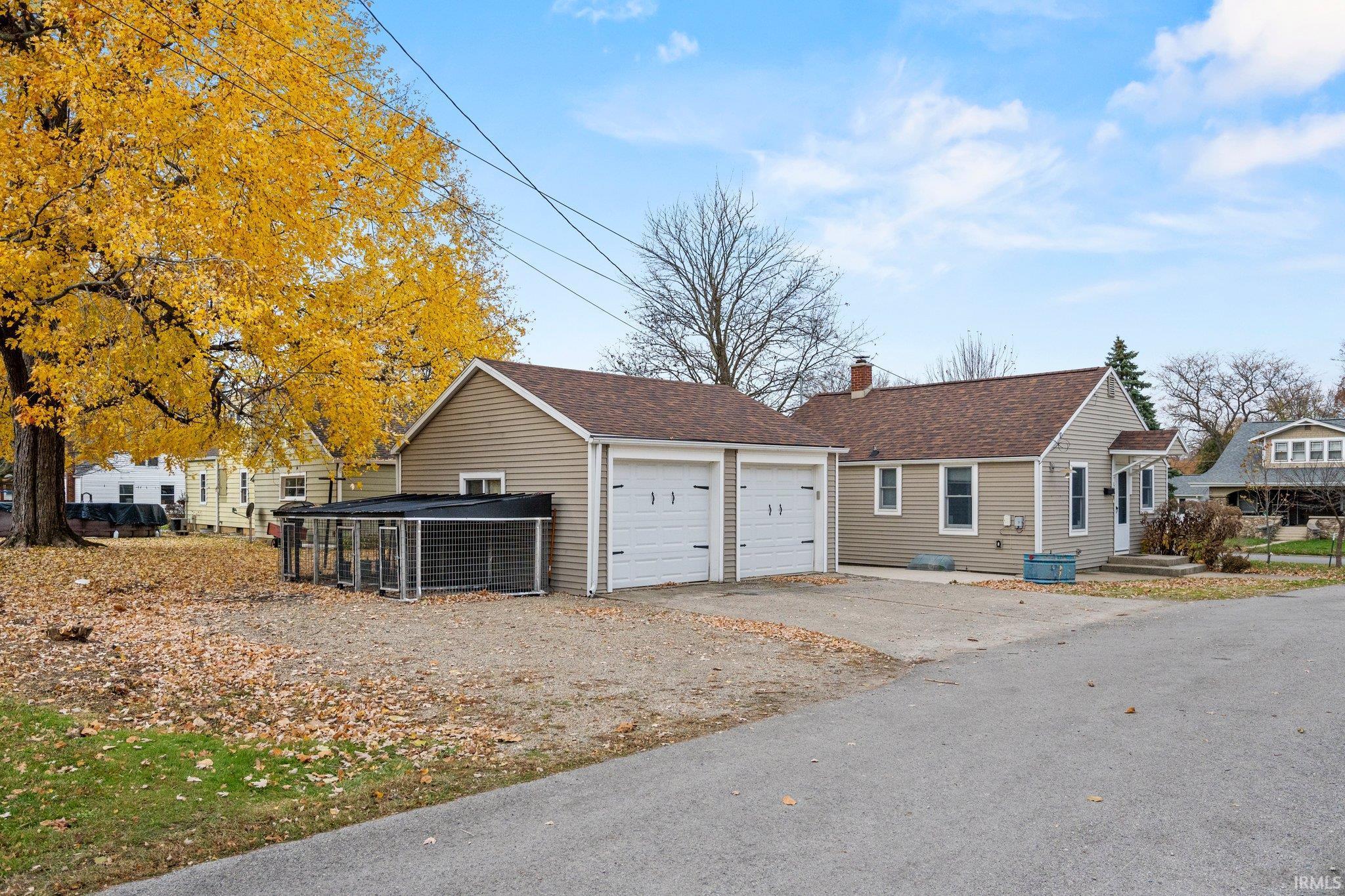 Photo 6 of 755 Himes Street
