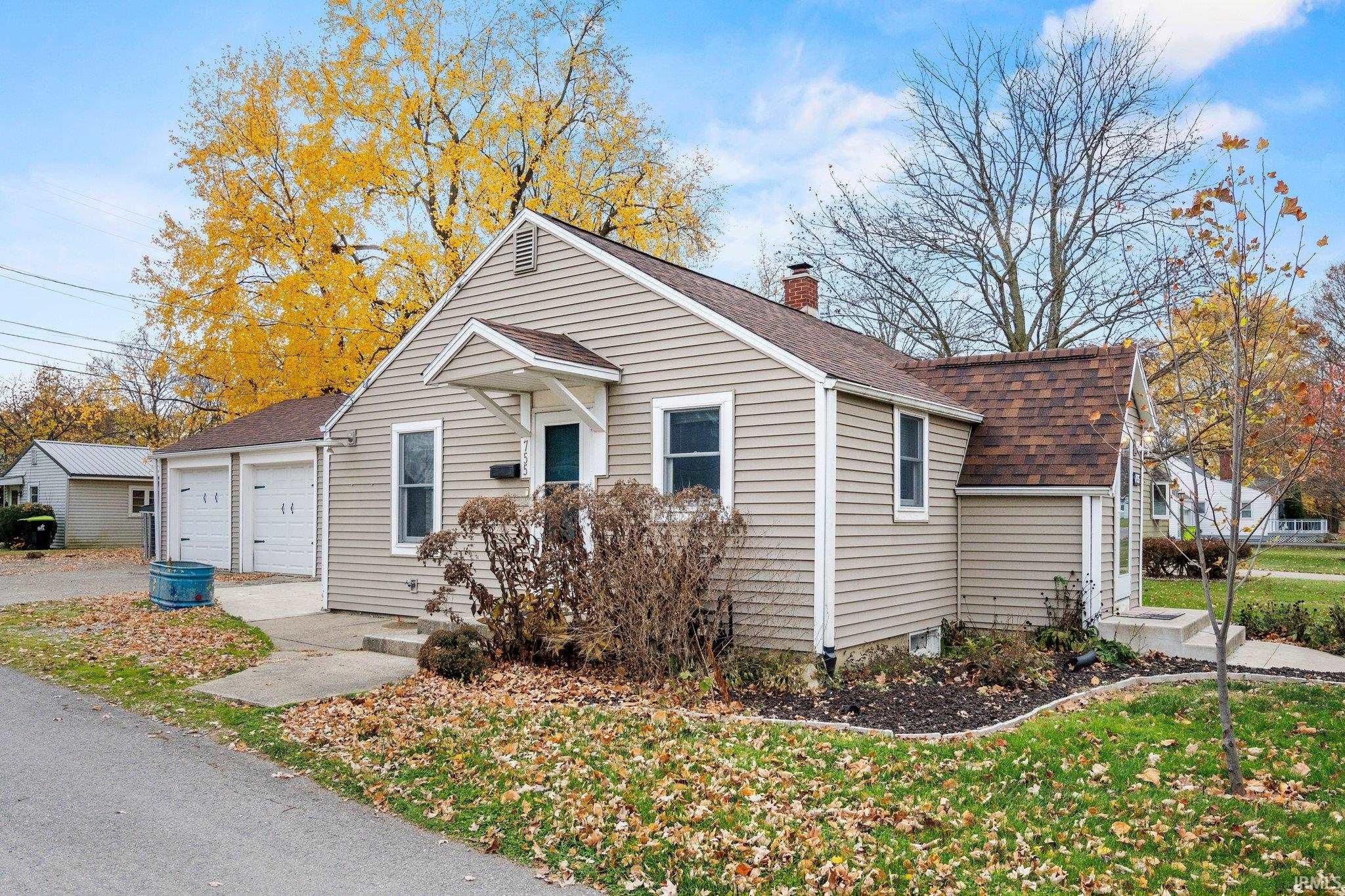 Photo 8 of 755 Himes Street