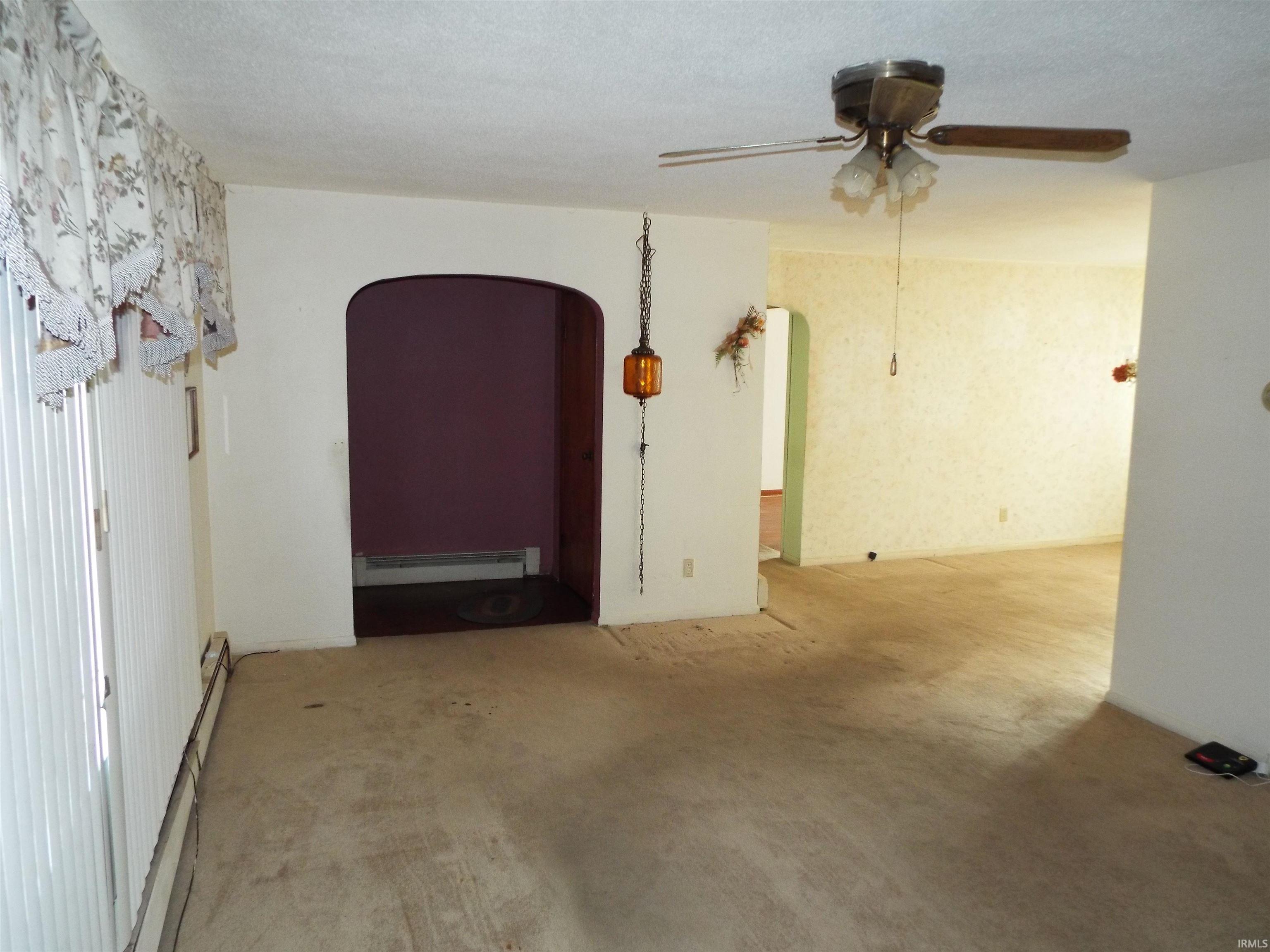 Photo 17 of 3908 E Maple Grove Avenue
