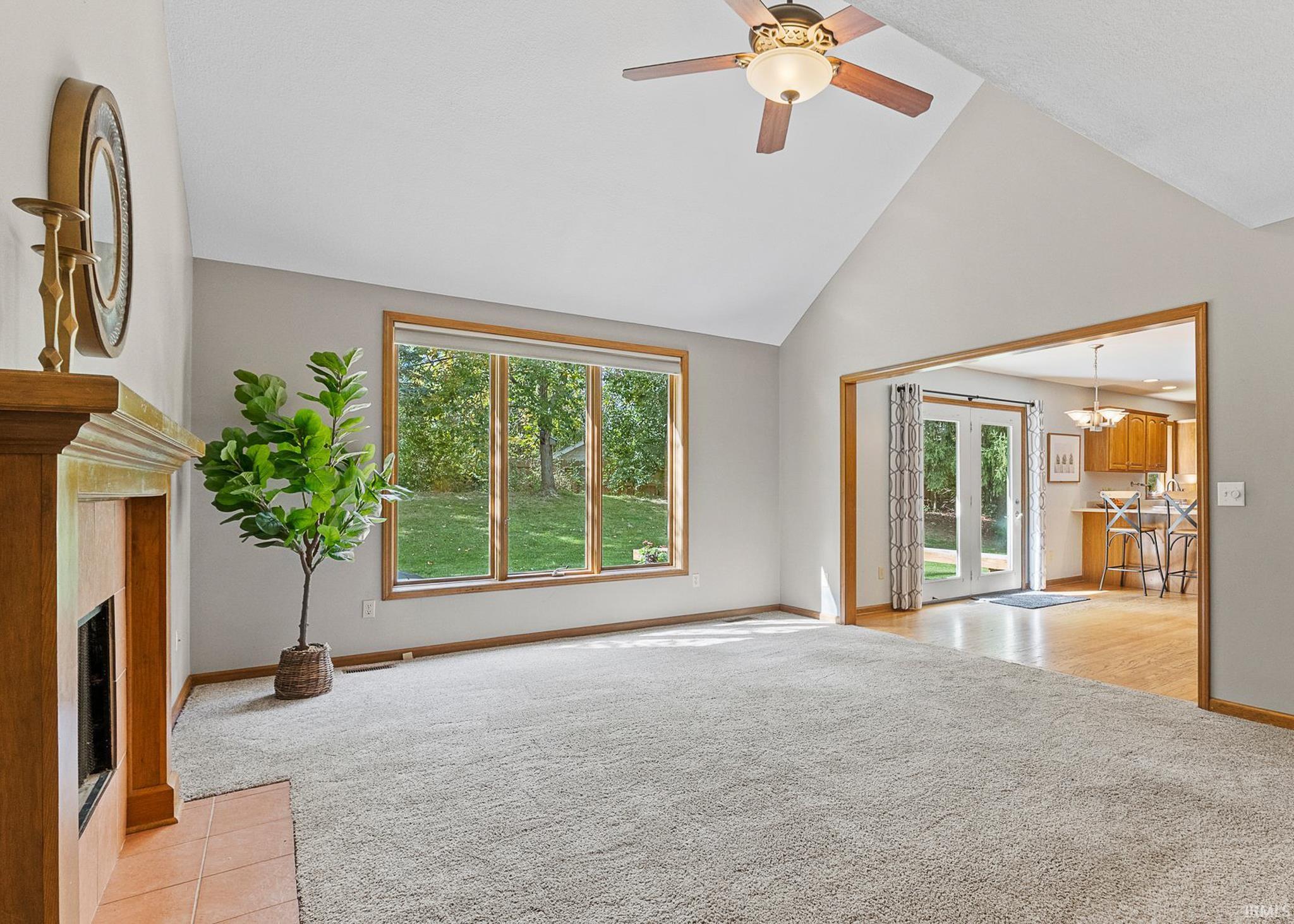 Photo 6 of 816 Daron Court