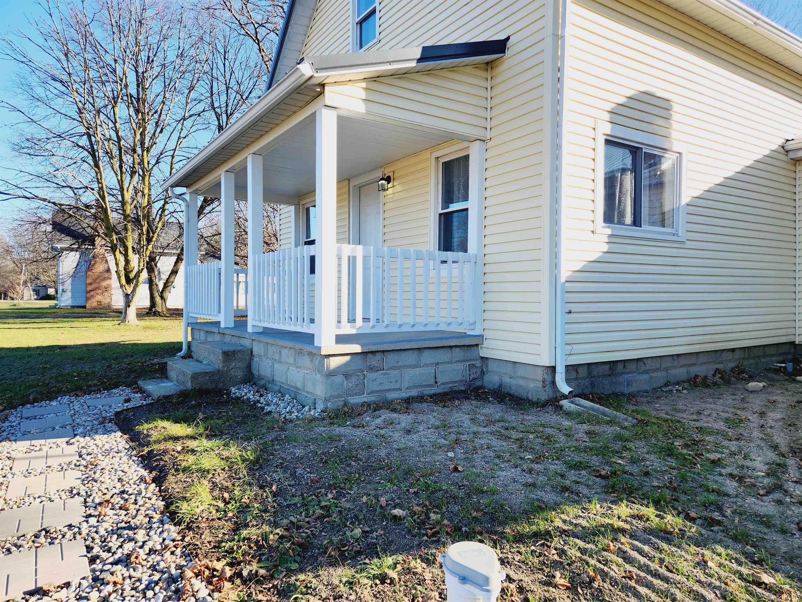 Photo 2 of 2287 W Lukens Lake Road
