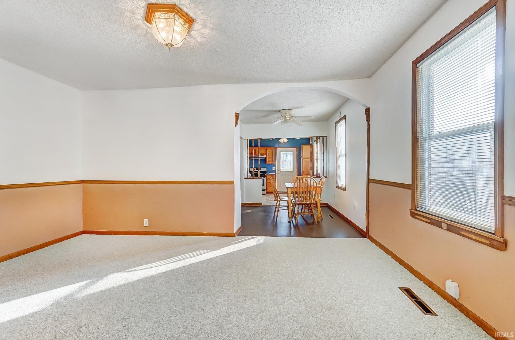 Photo 5 of 6305 Hanna Street