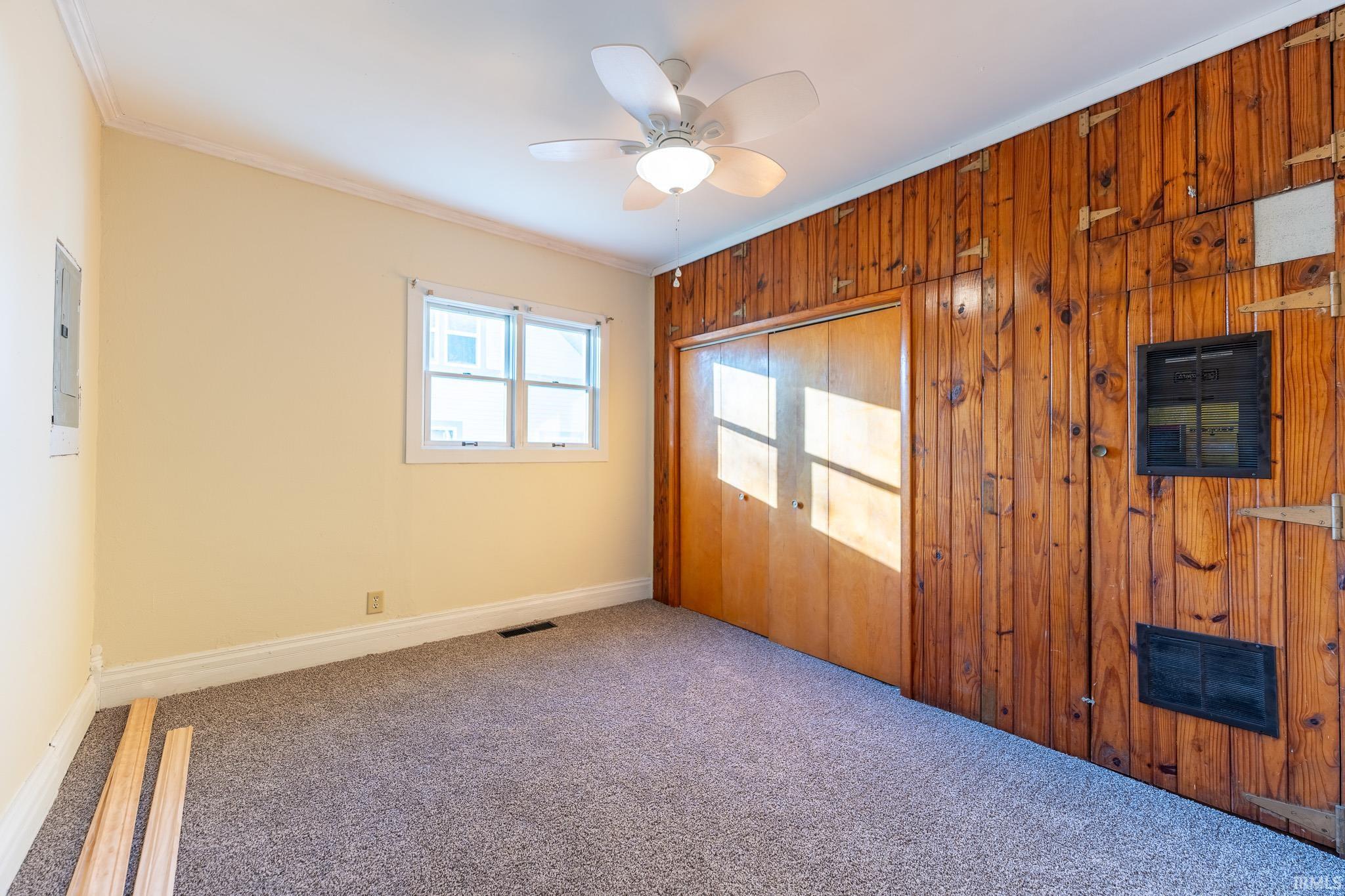 Photo 4 of 108 E Kendall Street