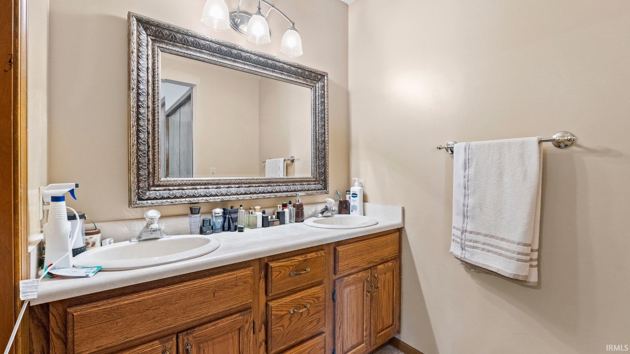 Photo 18 of 7924 Wildberry Lane