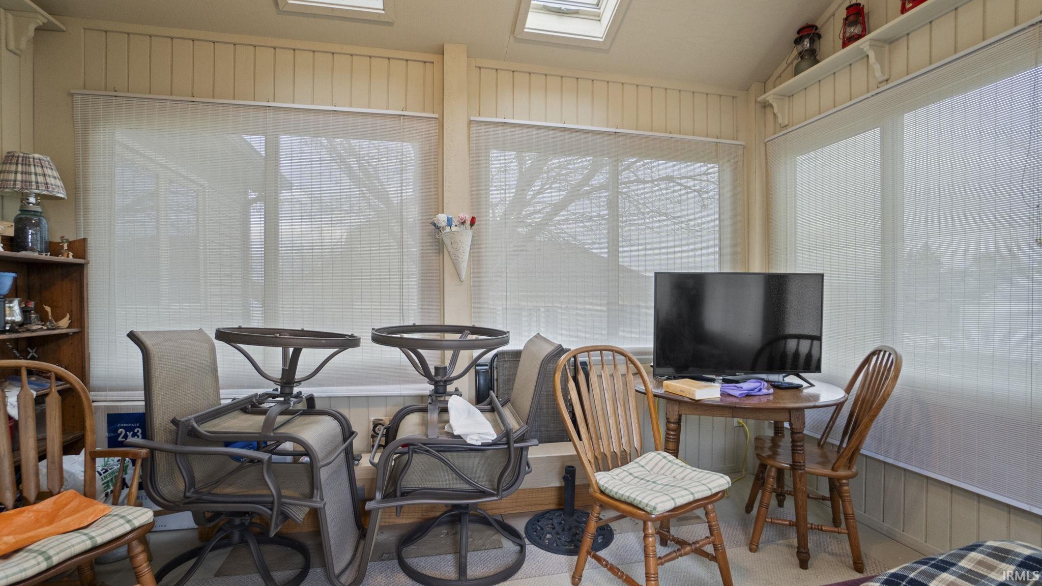 Photo 15 of 305 Hillside Avenue