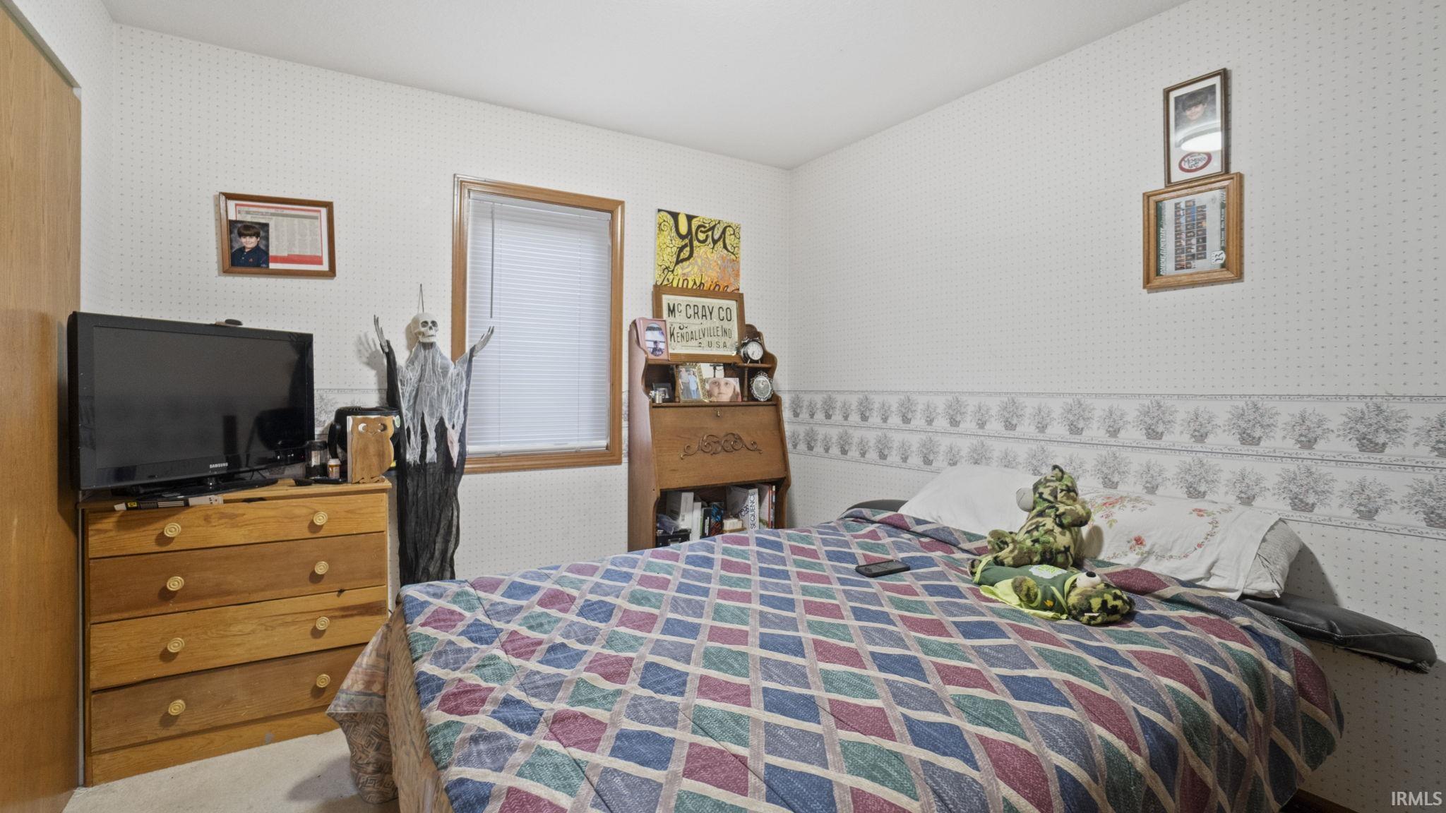 Photo 19 of 305 Hillside Avenue
