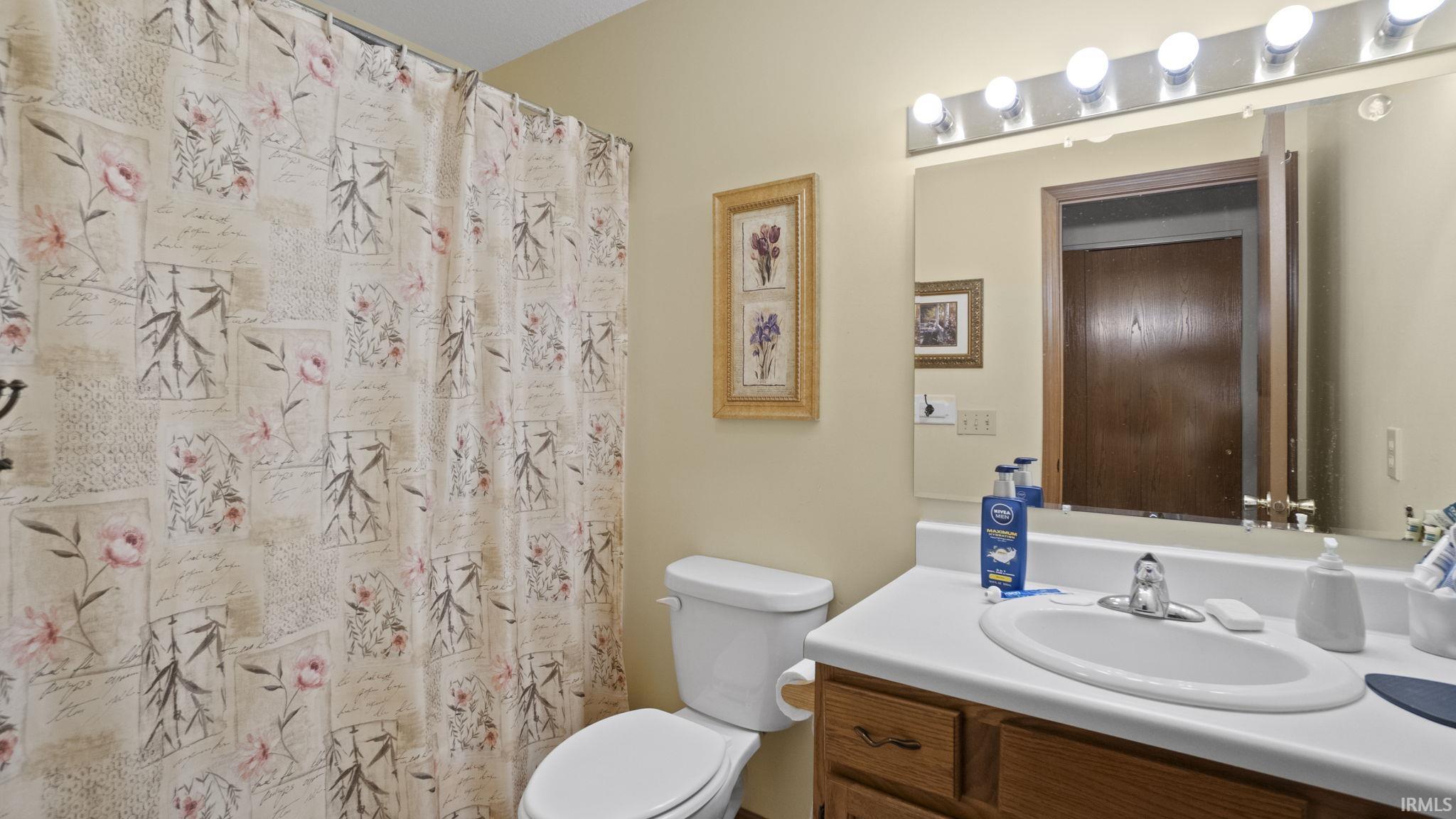 Photo 20 of 305 Hillside Avenue
