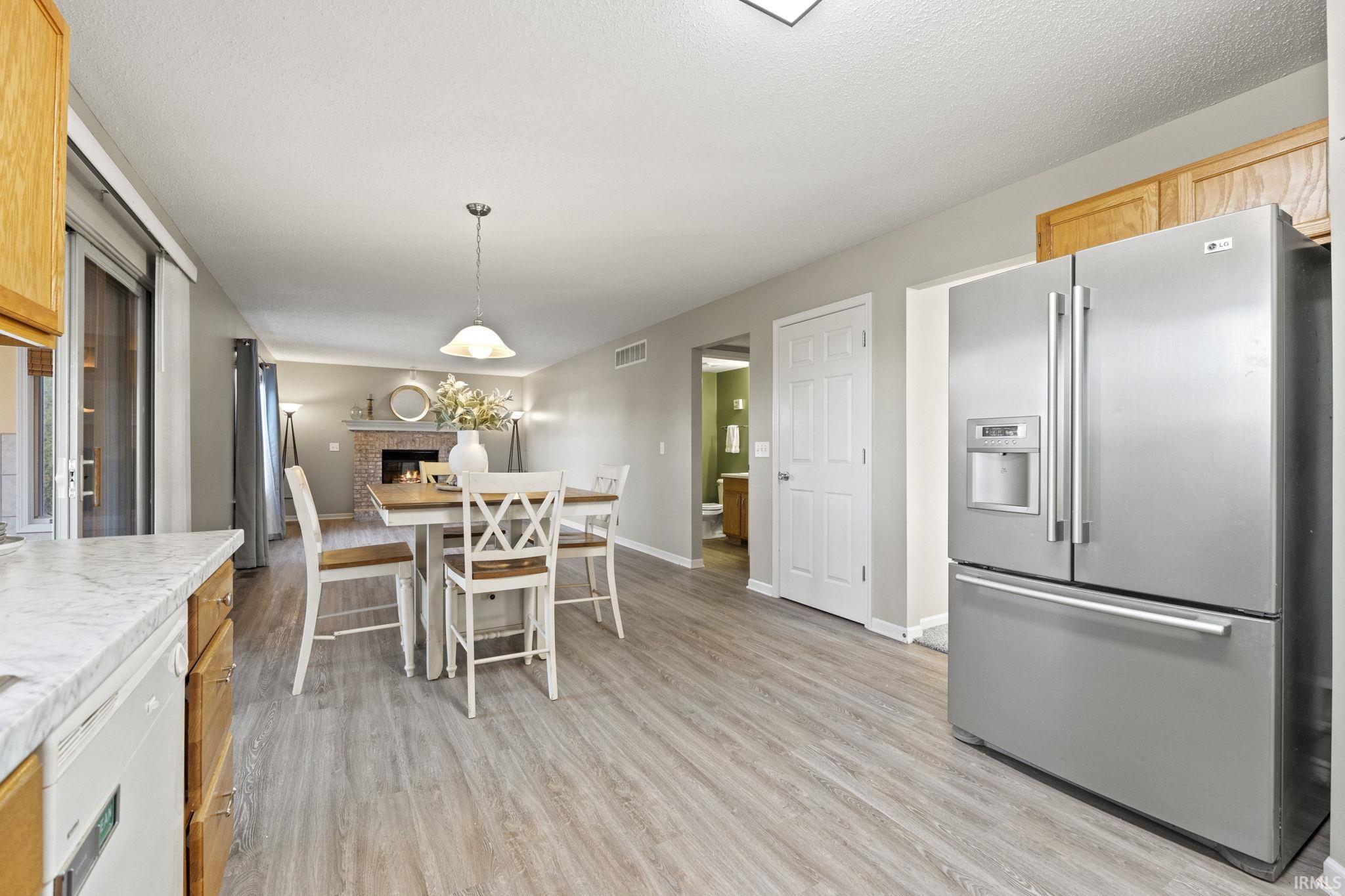 Photo 11 of 11718 Maywin Drive