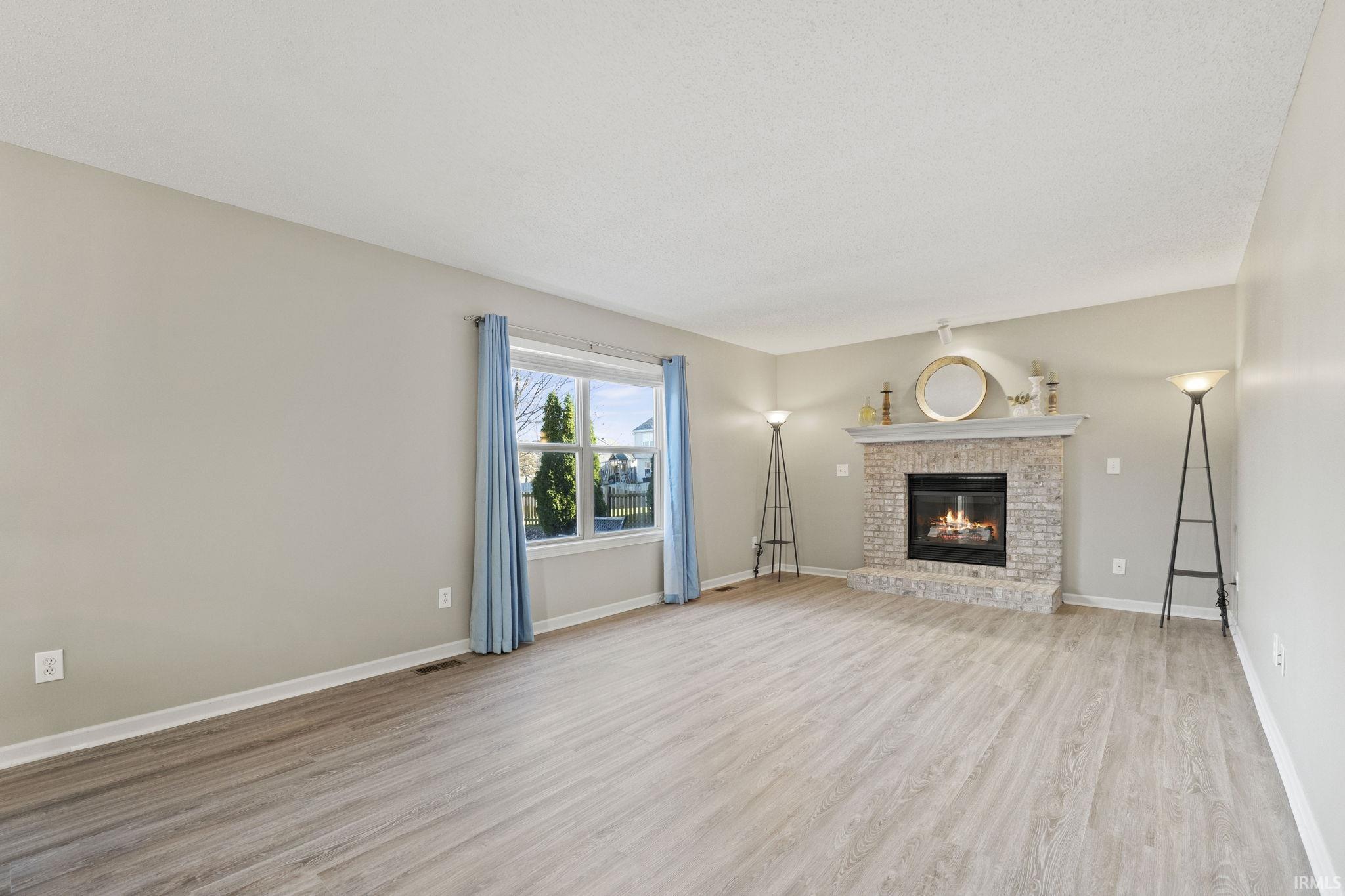 Photo 6 of 11718 Maywin Drive